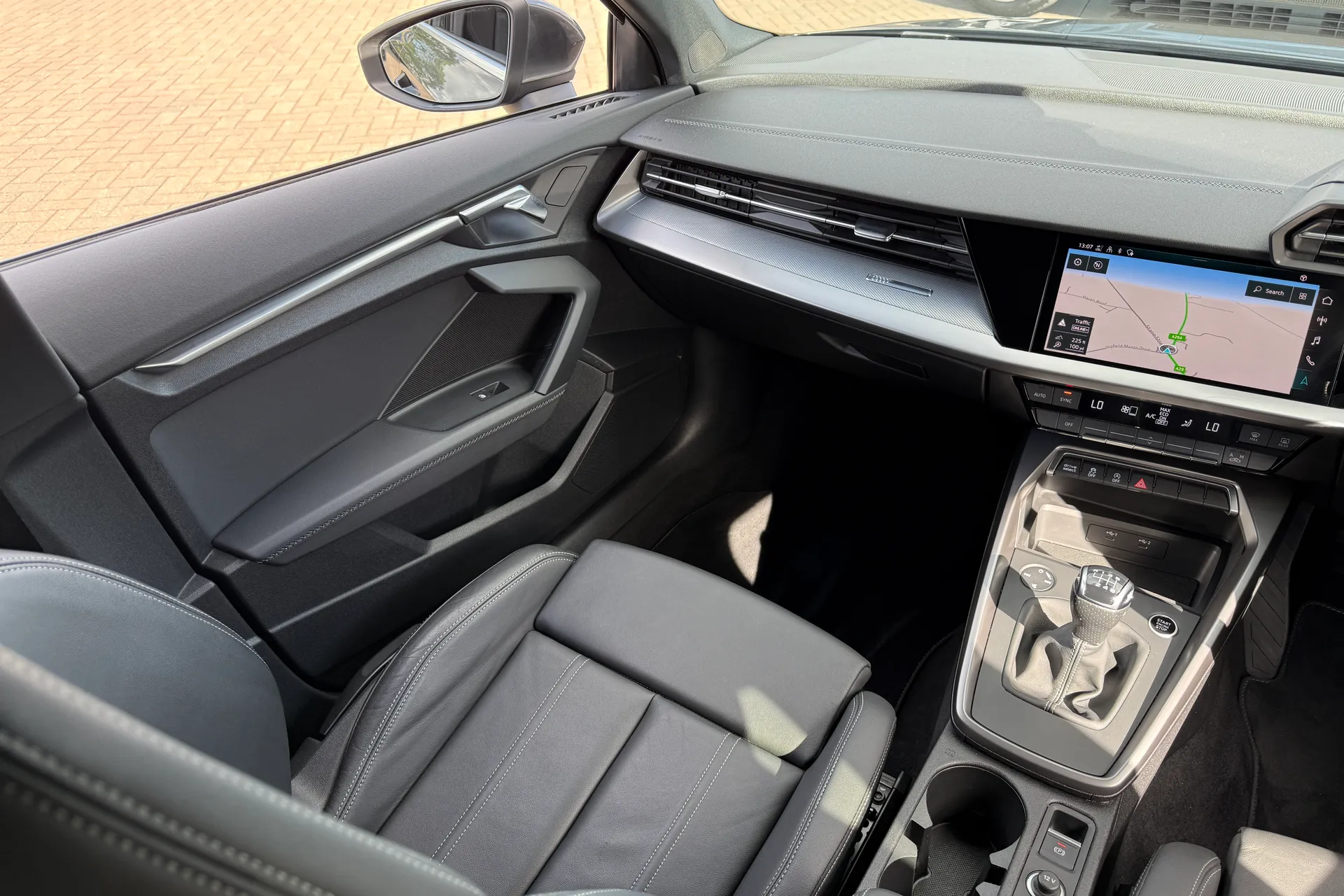 Audi A3 thumbnail image number 36
