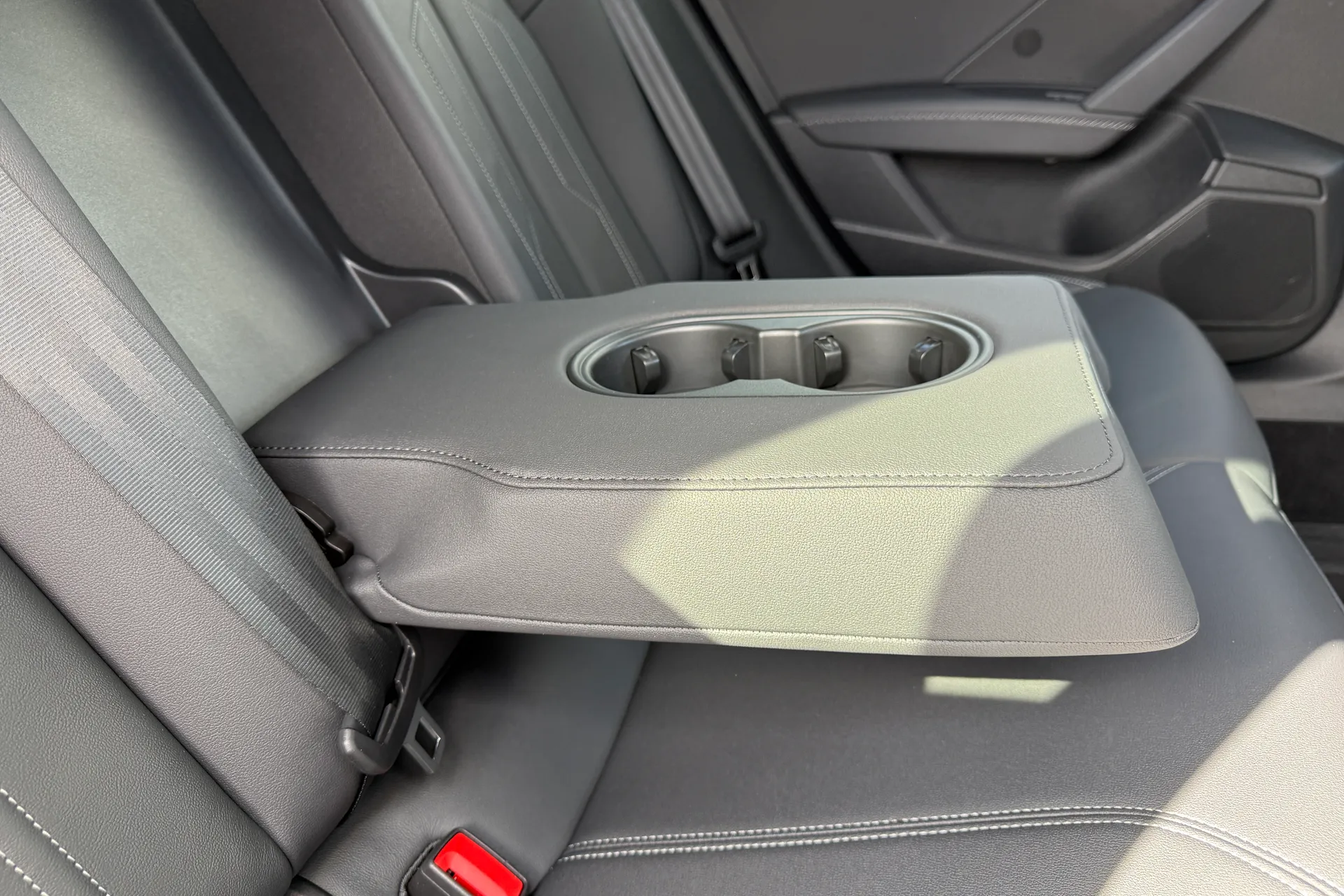 Audi A3 thumbnail image number 43