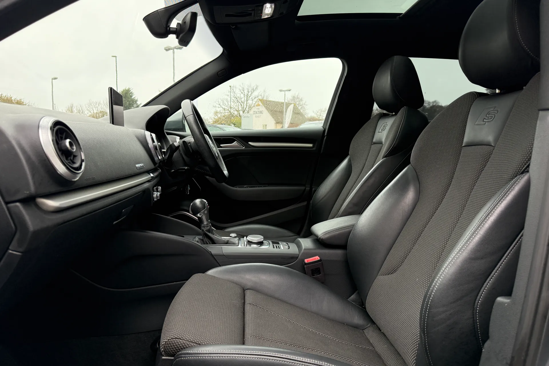 Audi A3 thumbnail image number 20