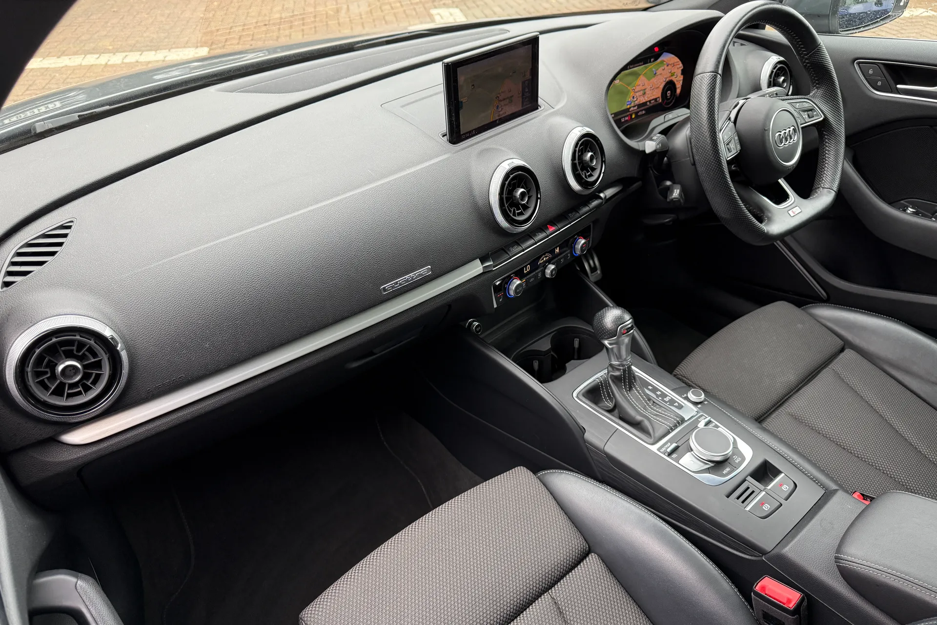 Audi A3 thumbnail image number 19