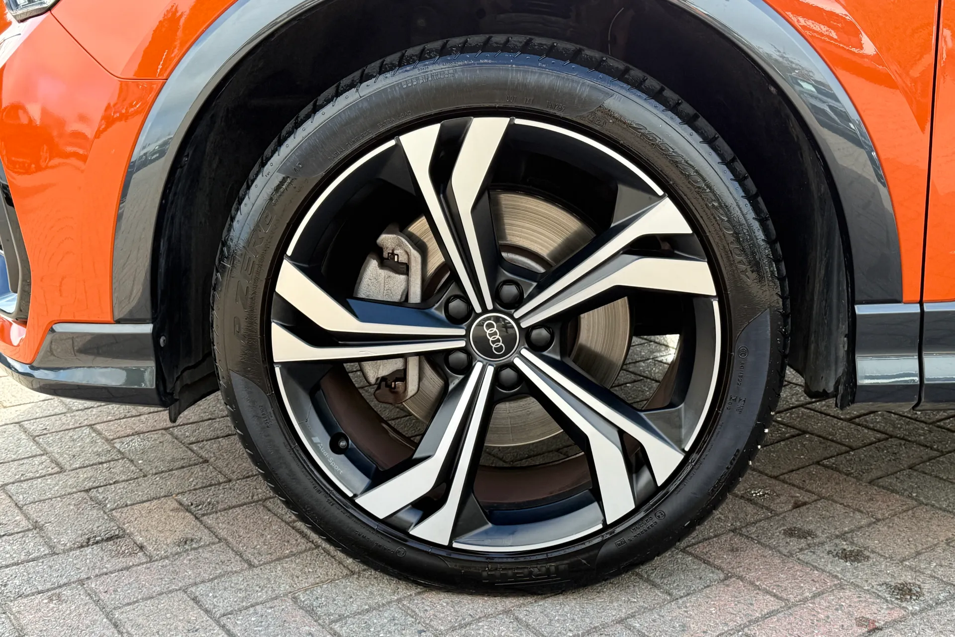 Audi Q3 thumbnail image number 54
