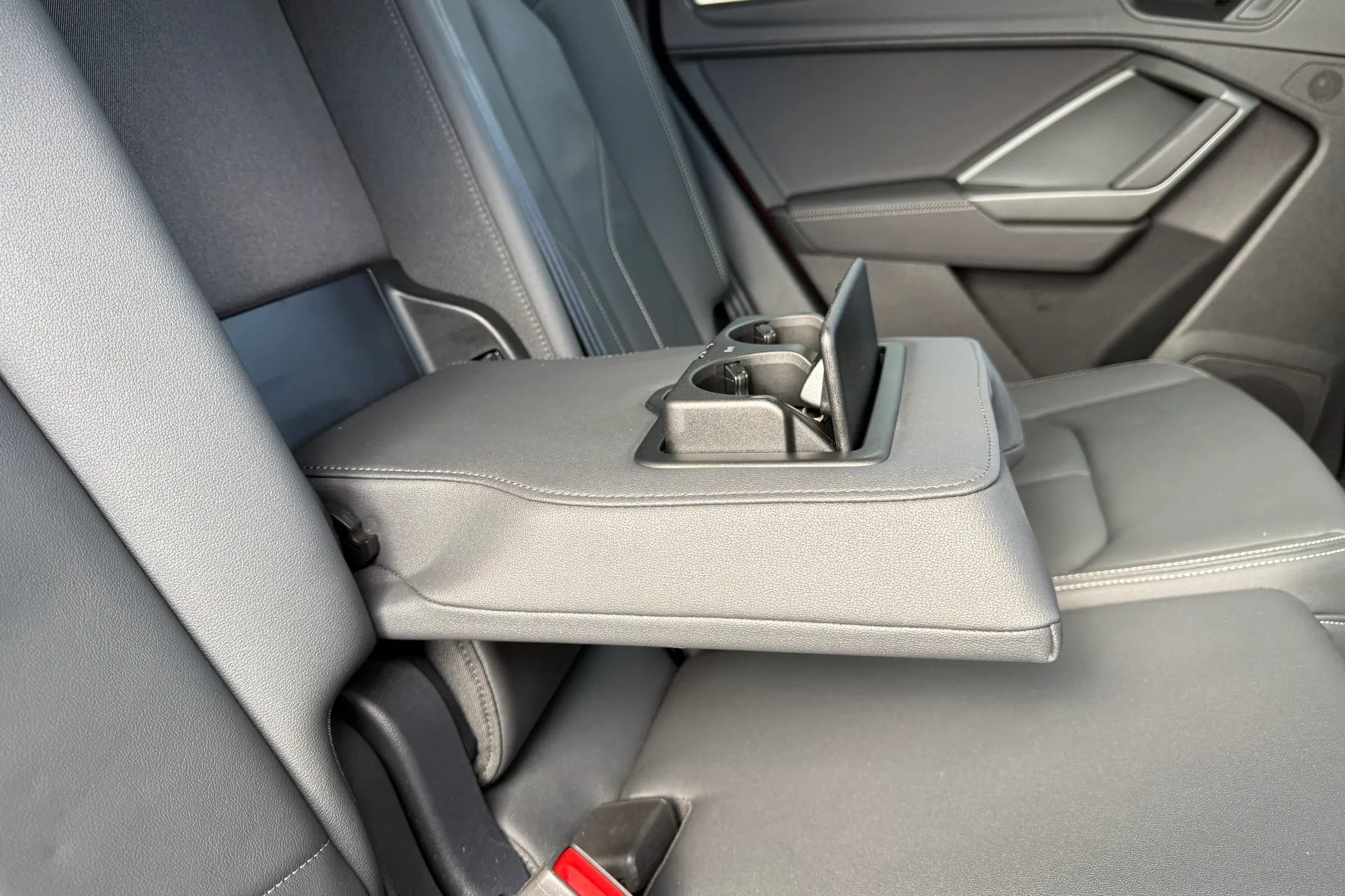 Audi Q3 thumbnail image number 51