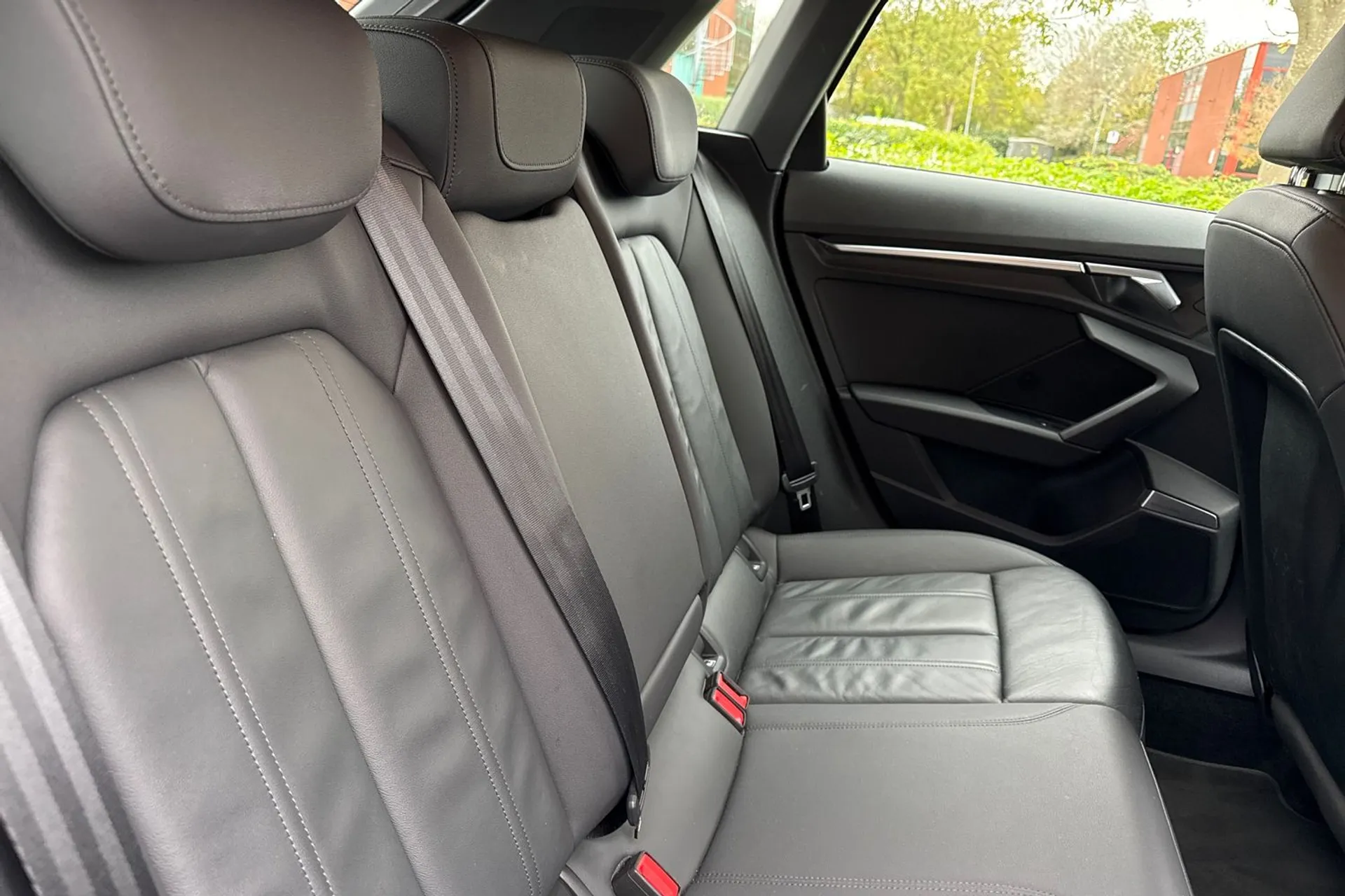 Audi A3 thumbnail image number 22