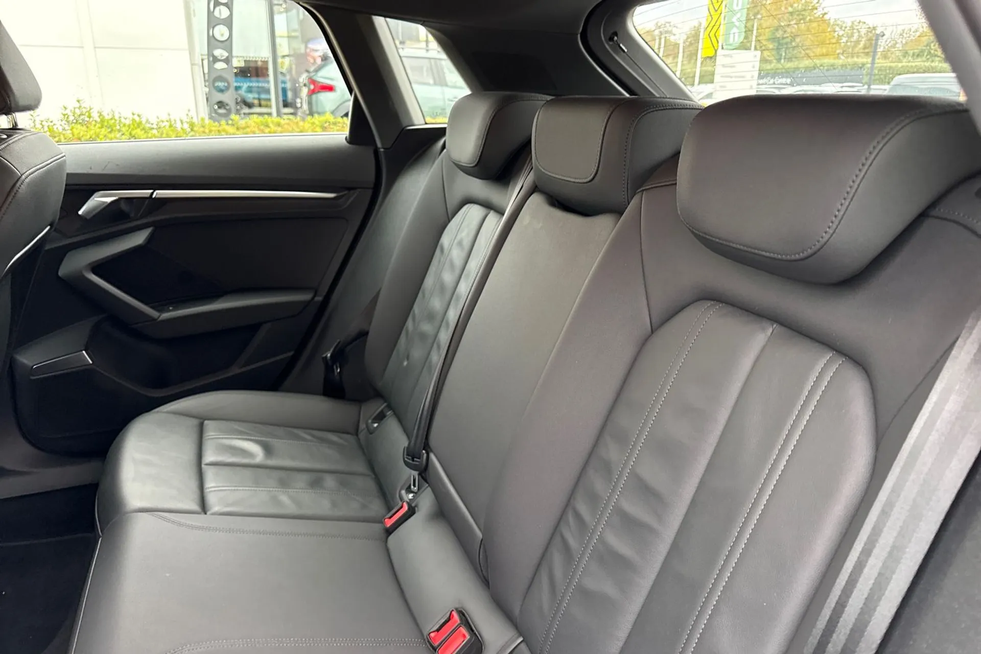 Audi A3 thumbnail image number 33