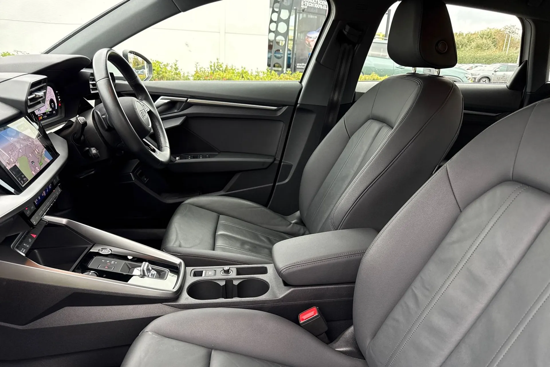 Audi A3 thumbnail image number 31