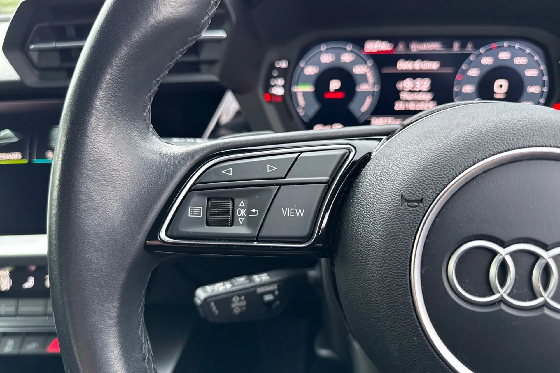 Audi A3 thumbnail image number 43