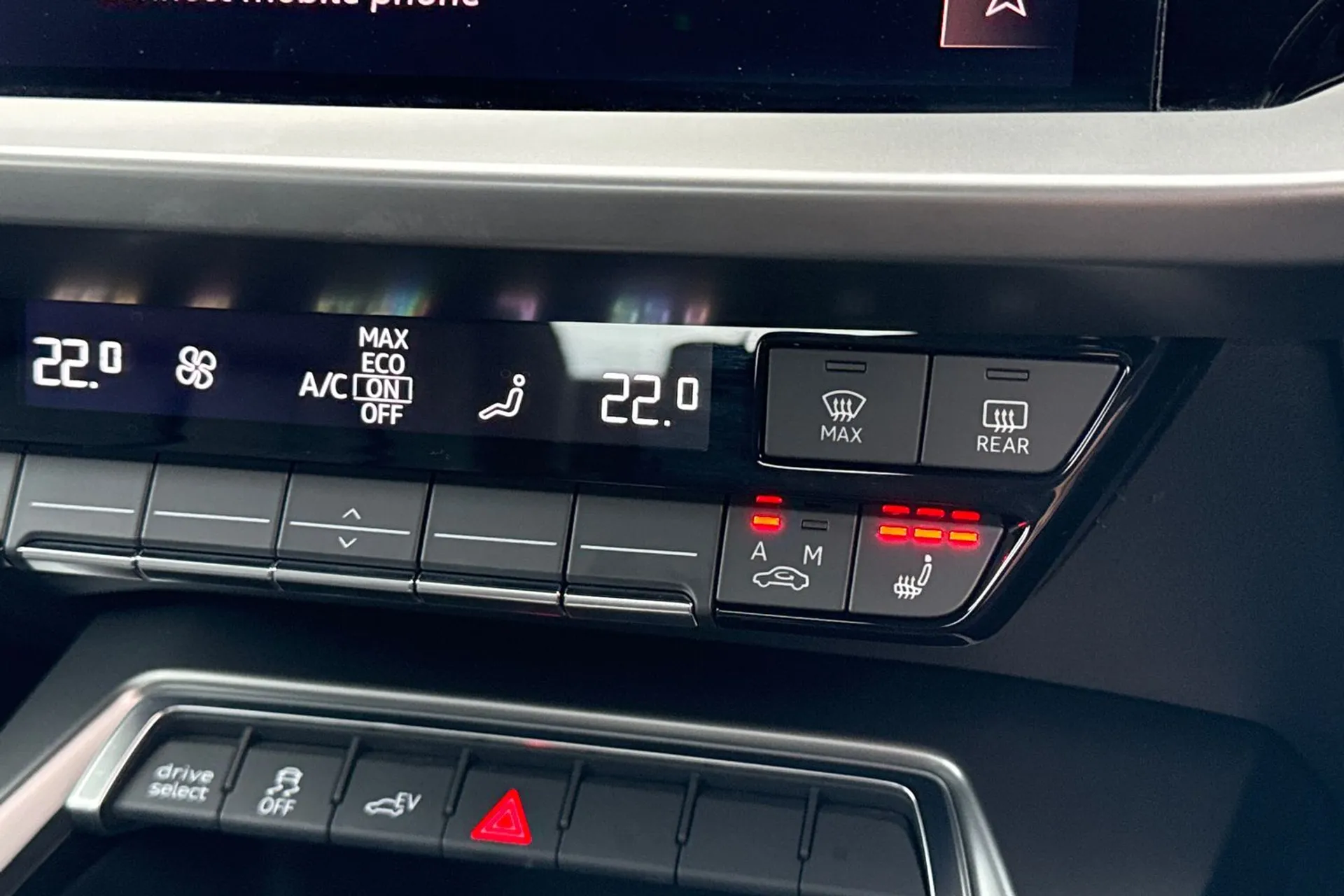 Audi A3 thumbnail image number 39