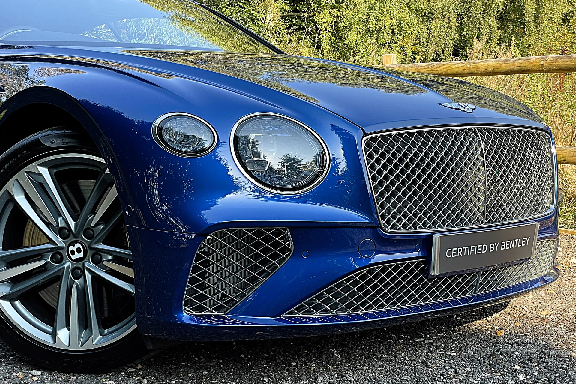 Bentley CONTINENTAL GT thumbnail image number 5