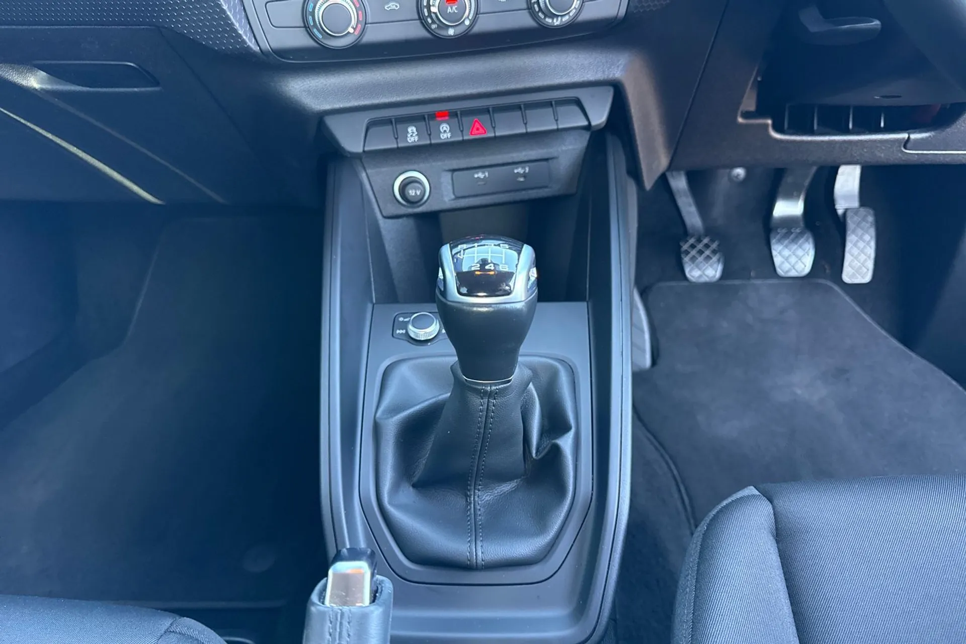 Audi A1 thumbnail image number 43