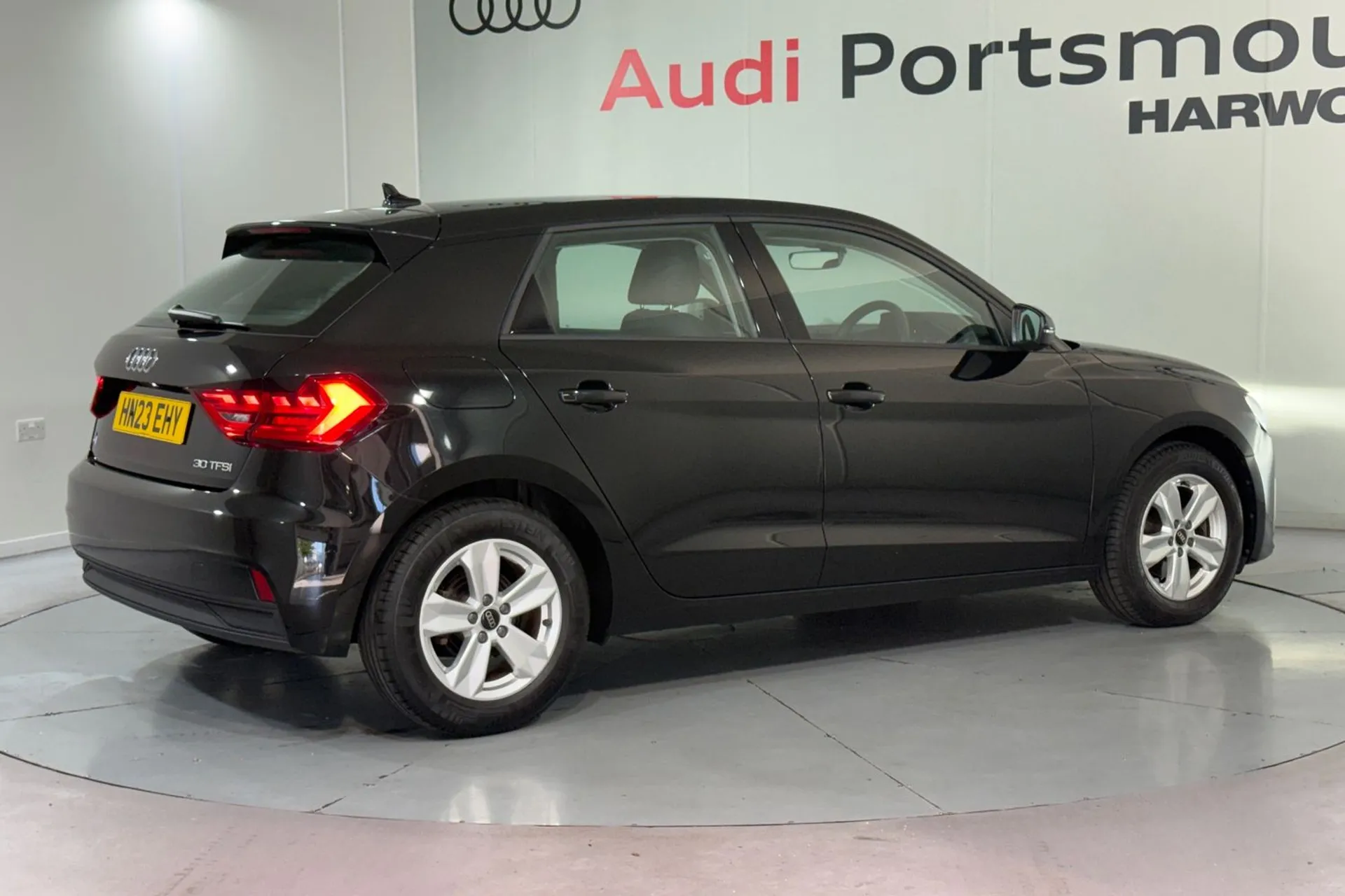 Audi A1 thumbnail image number 6