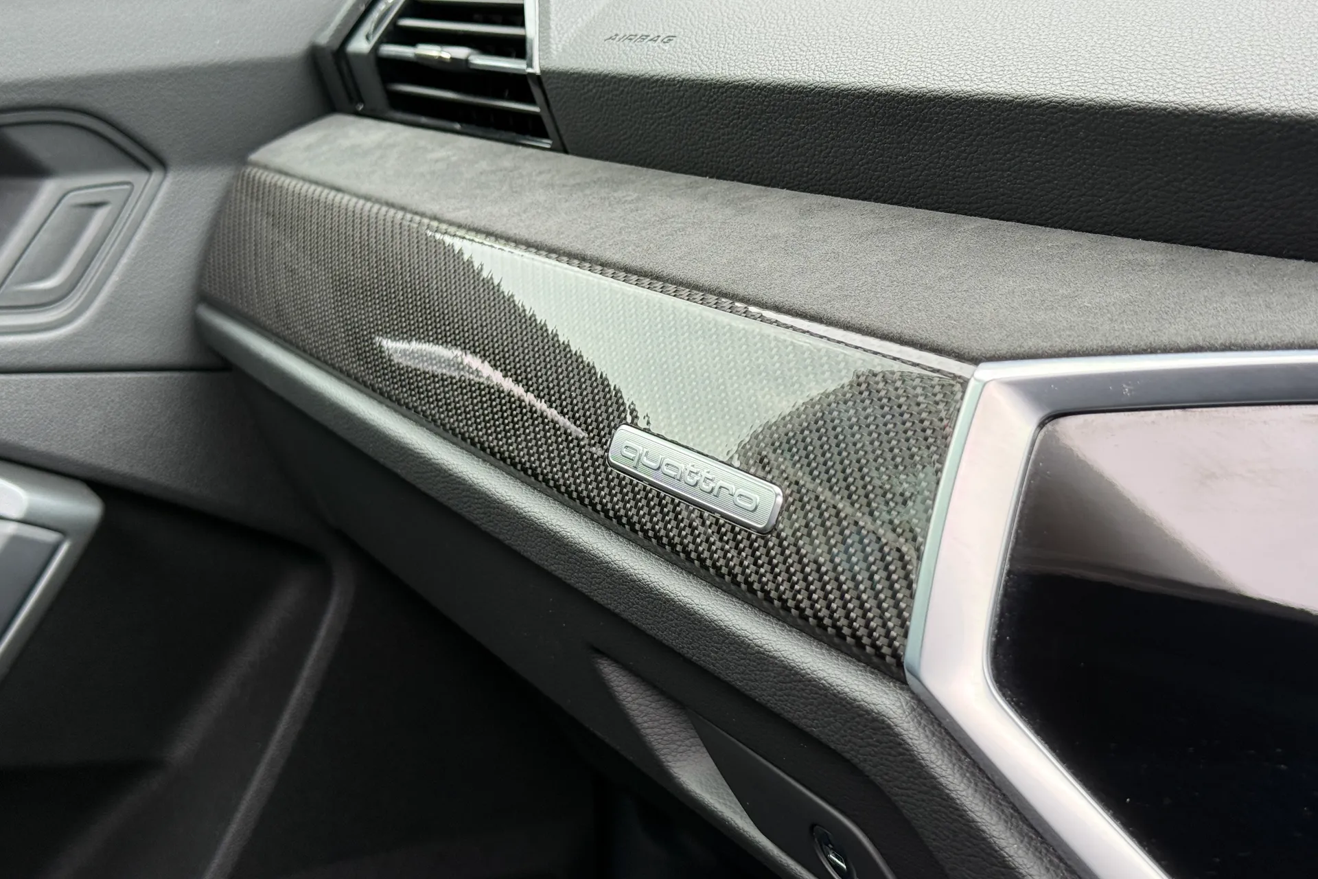 Audi RS Q3 thumbnail image number 8