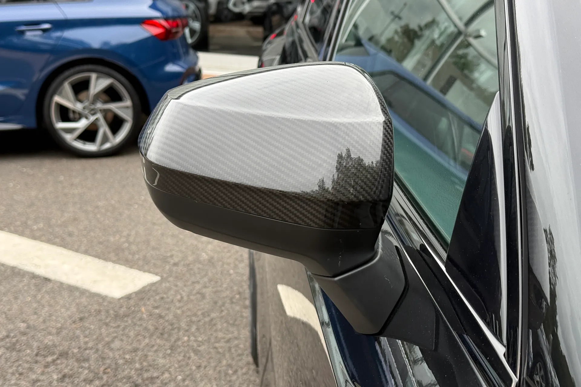 Audi RS Q3 thumbnail image number 3