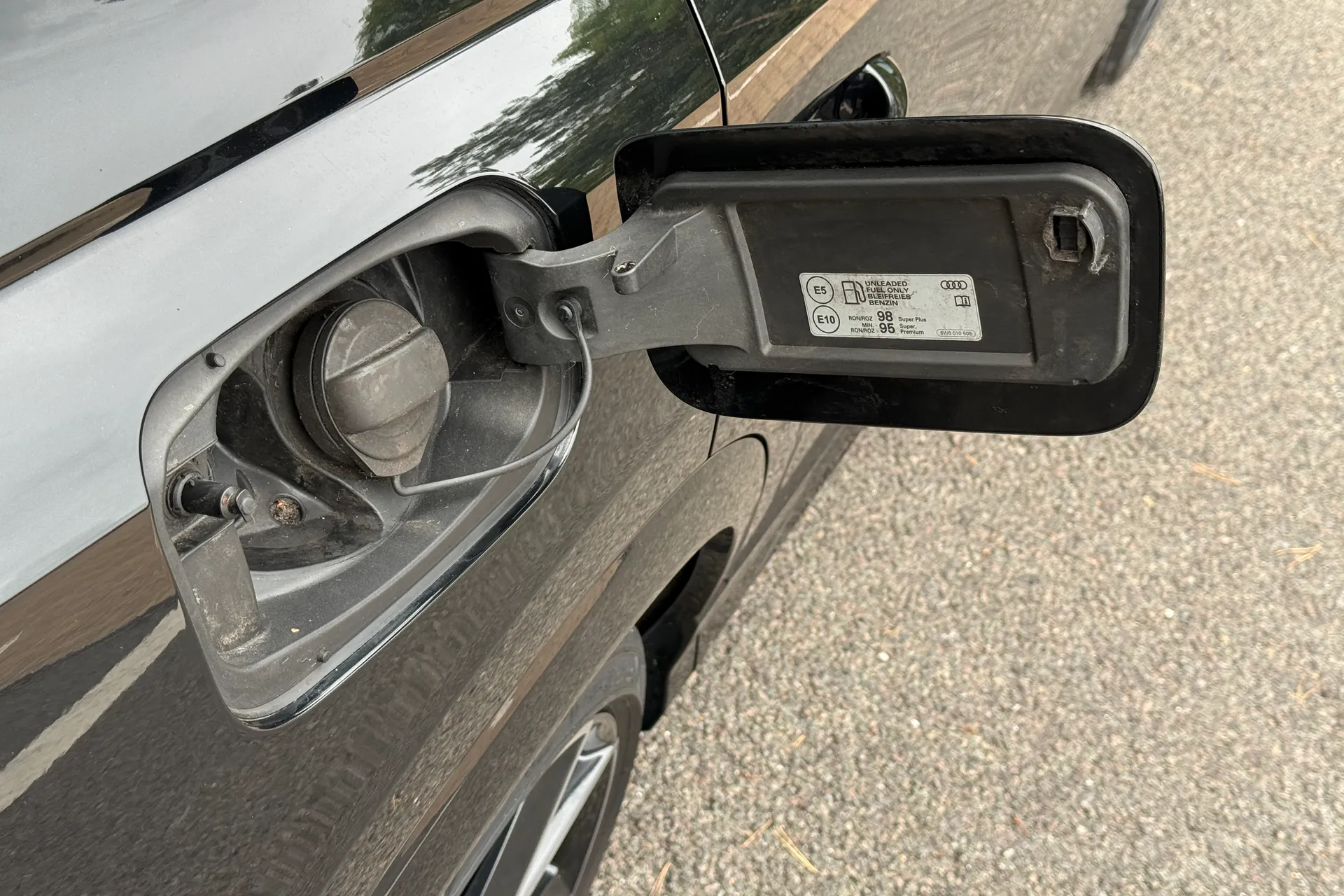 Audi RS Q3 thumbnail image number 29