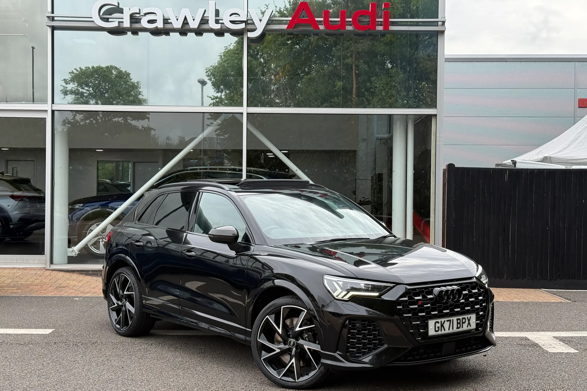 Audi RS Q3 focused image