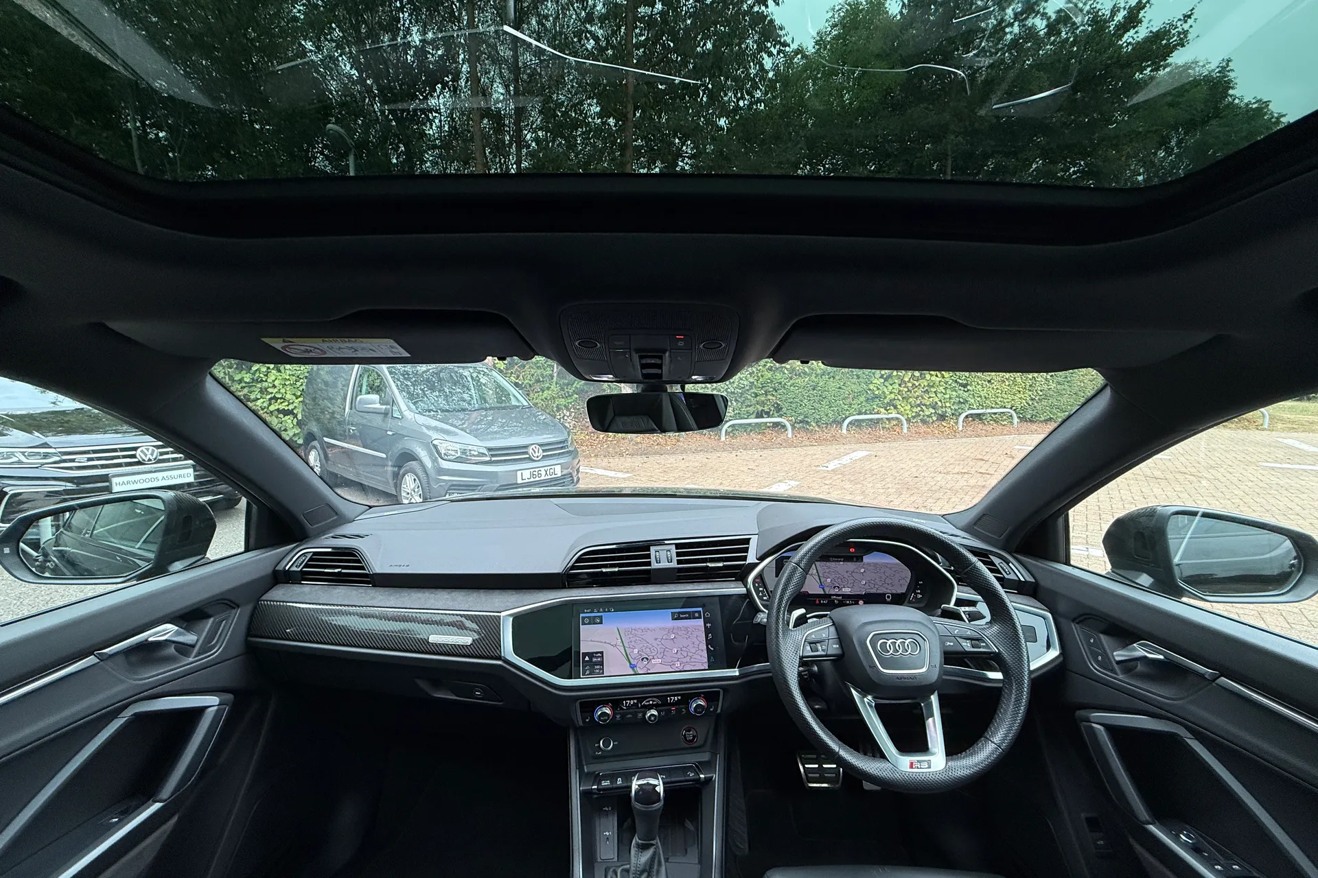 Audi RS Q3 thumbnail image number 33