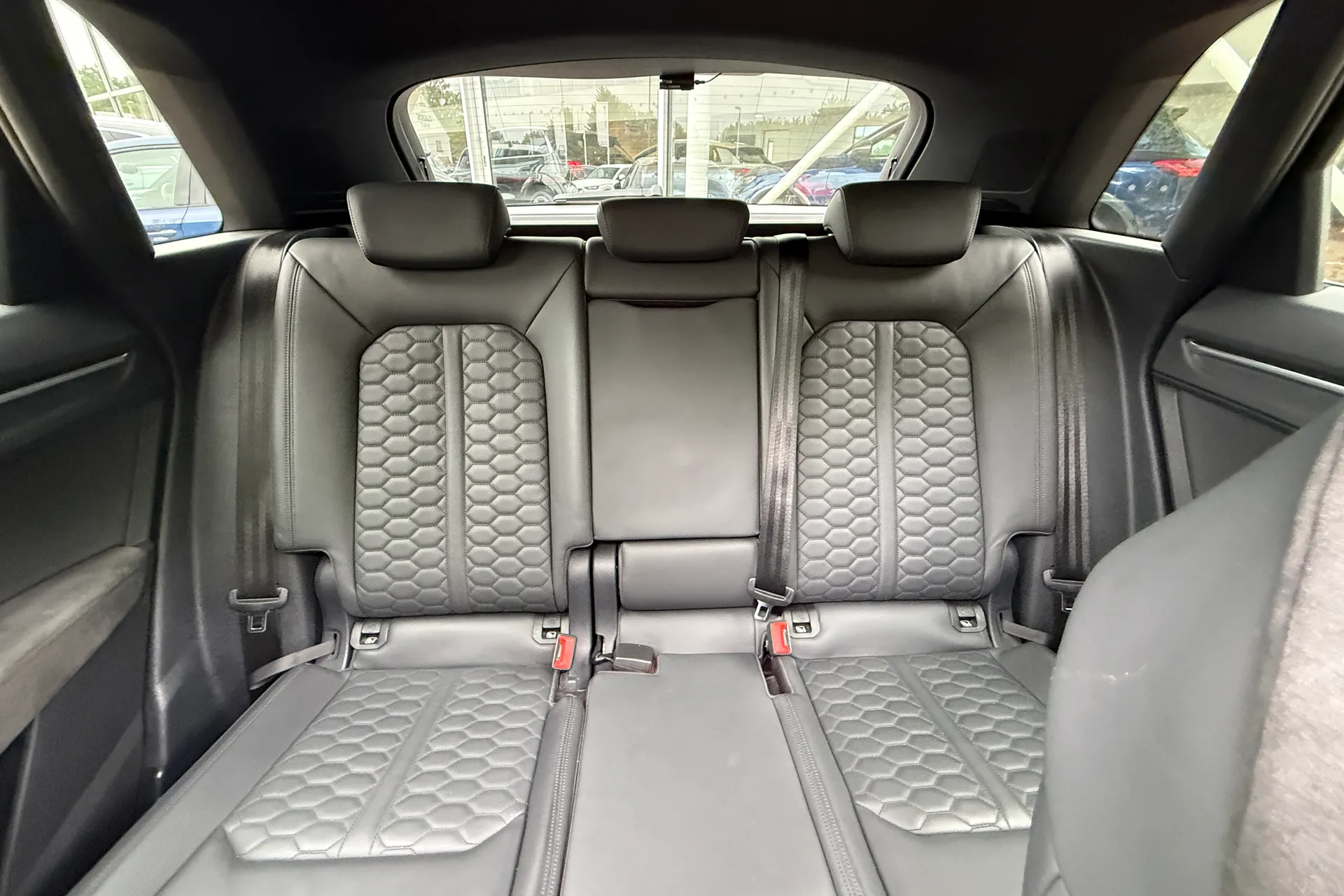 Audi RS Q3 thumbnail image number 20