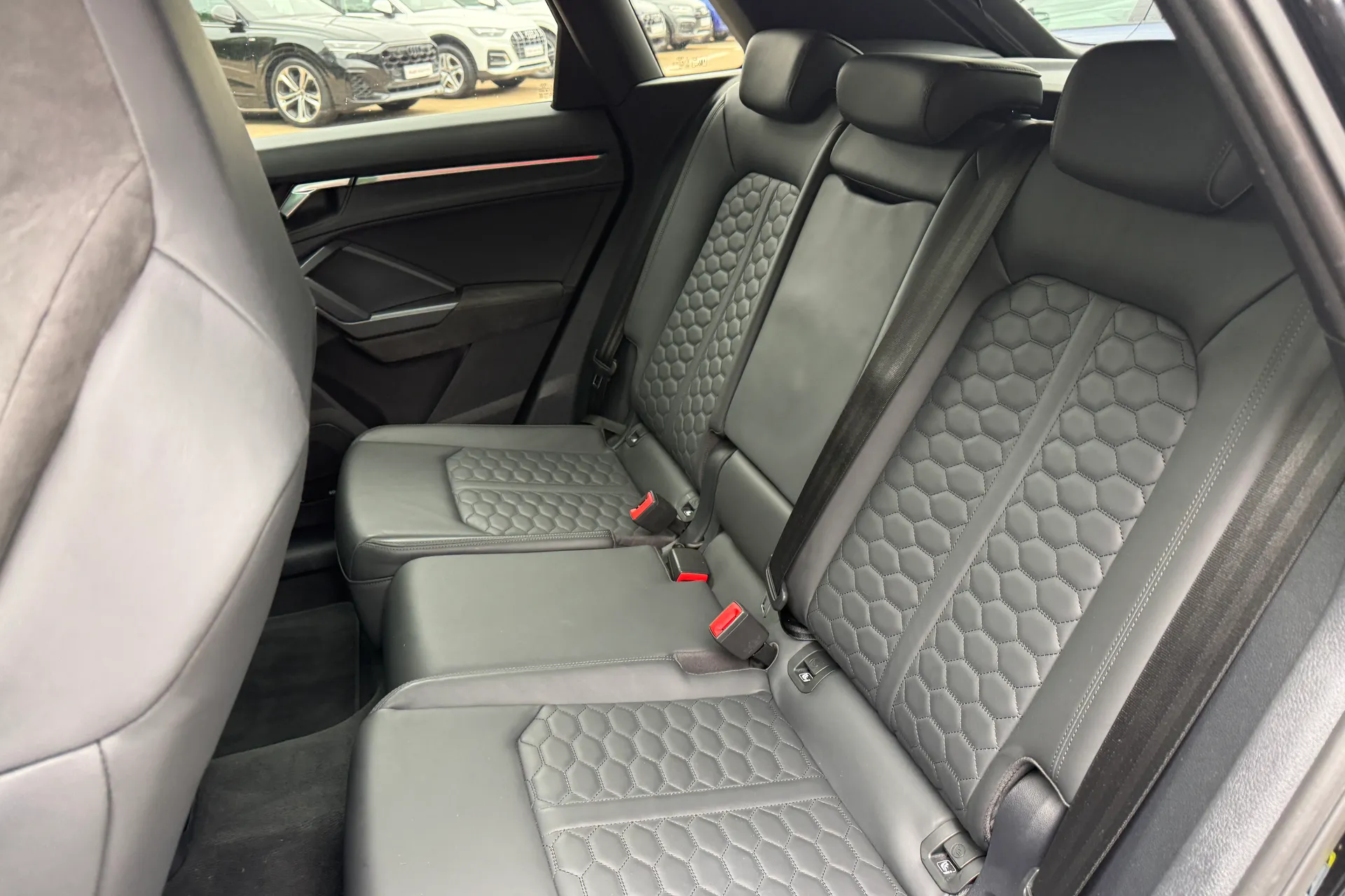 Audi RS Q3 thumbnail image number 42
