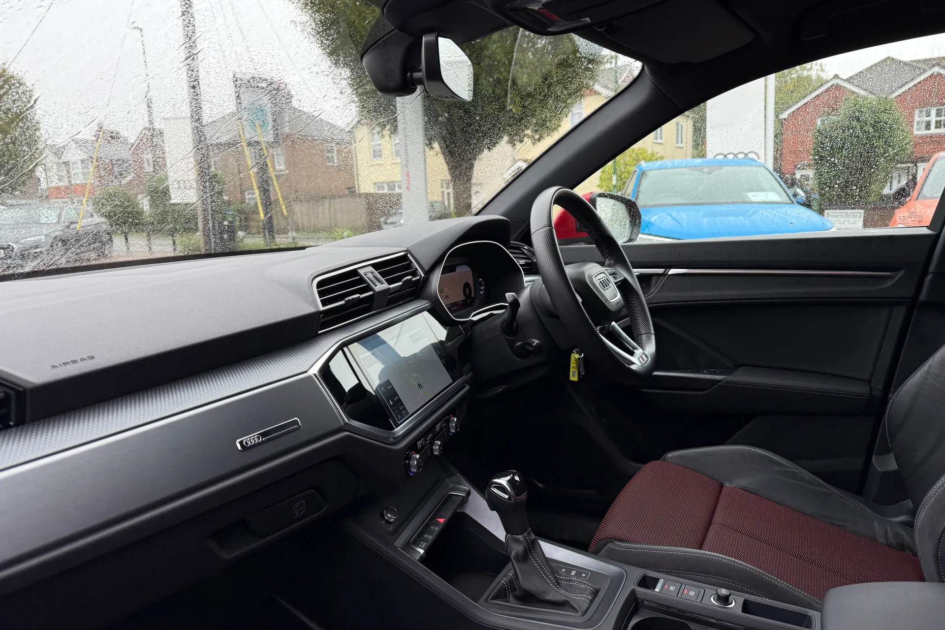 Audi Q3 thumbnail image number 28