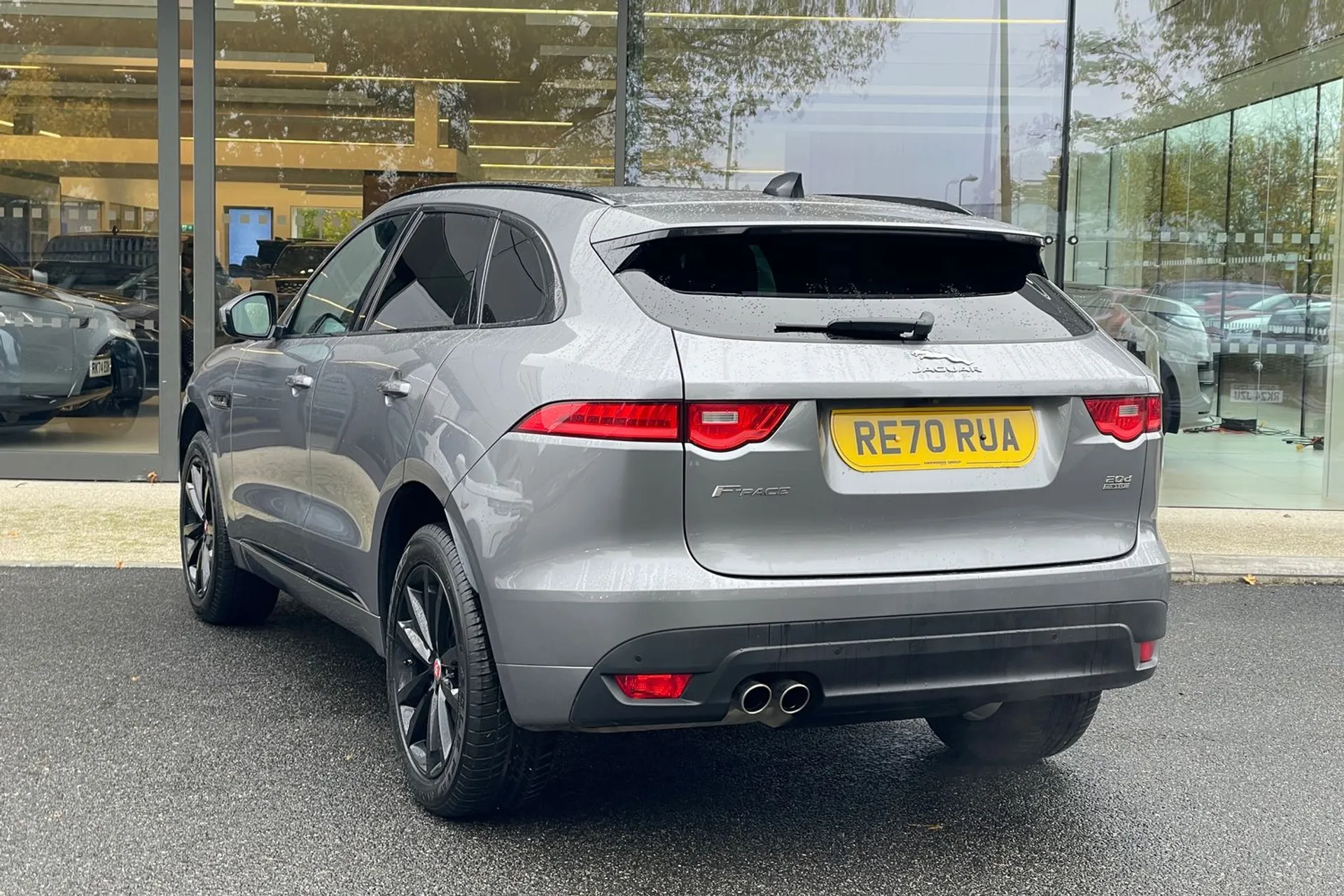 Jaguar F-PACE thumbnail image number 63