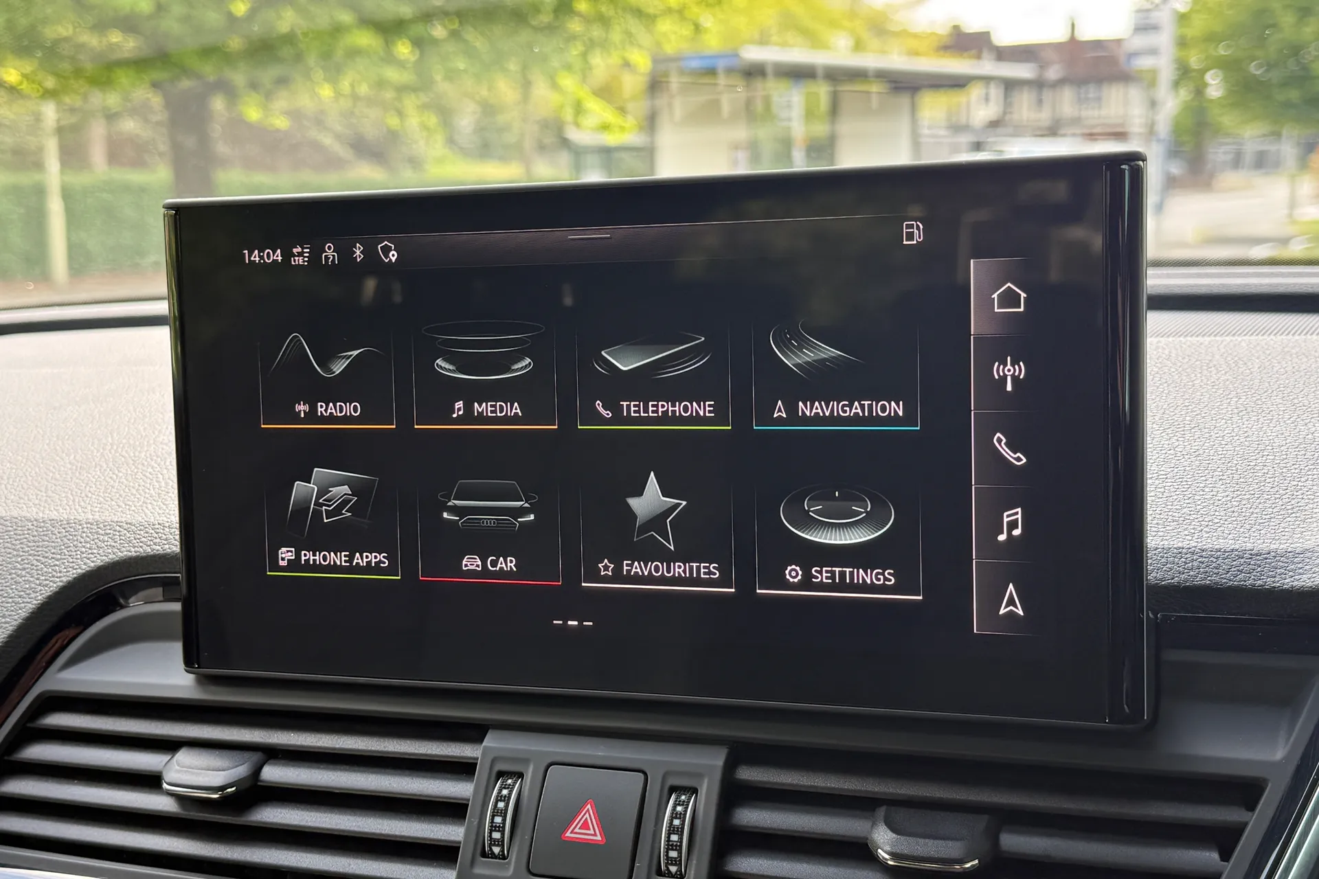 Audi Q5 thumbnail image number 21