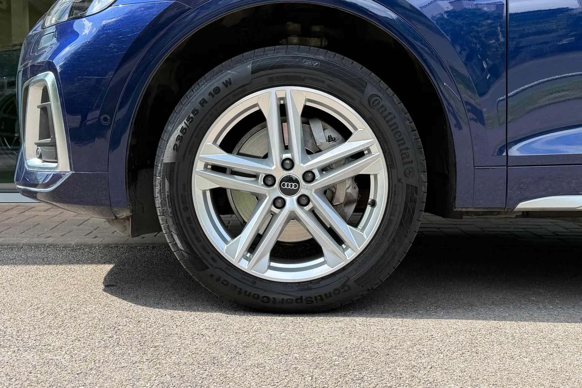 Audi Q5 thumbnail image number 12