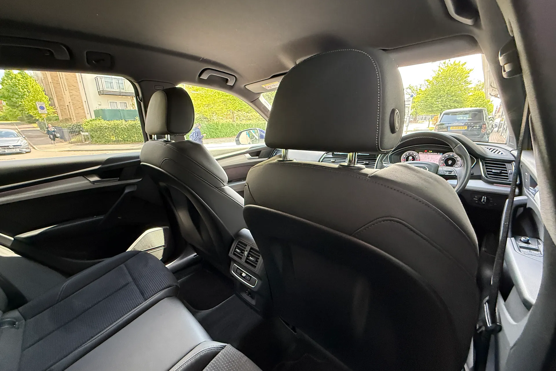Audi Q5 thumbnail image number 42