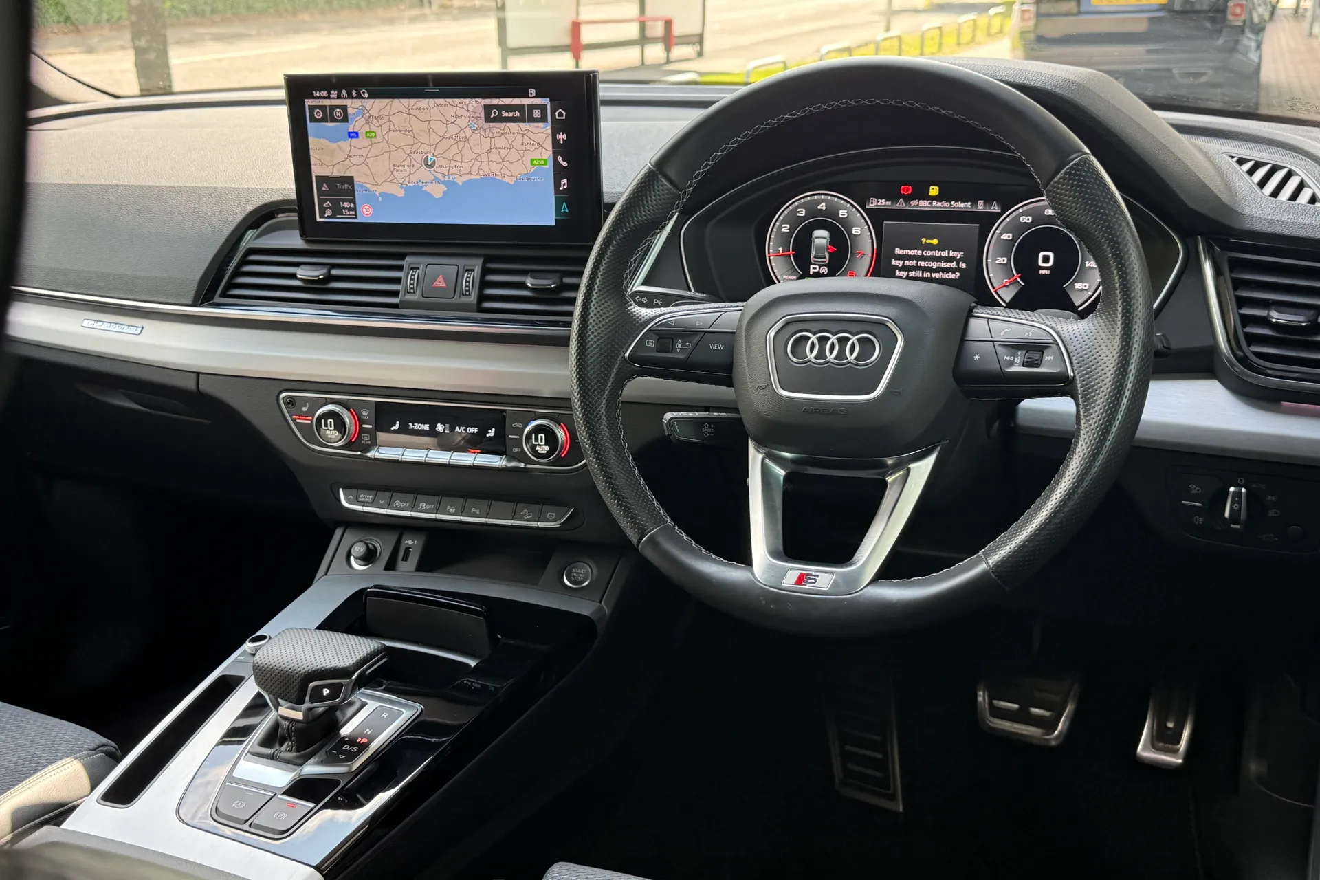 Audi Q5 thumbnail image number 41