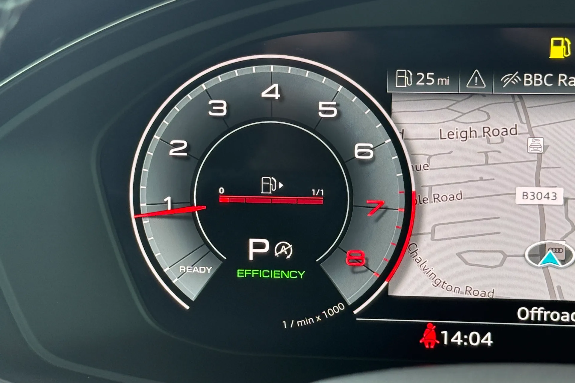 Audi Q5 thumbnail image number 15