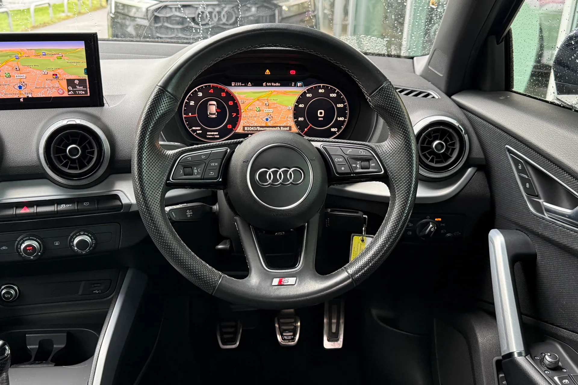 Audi Q2 thumbnail image number 44