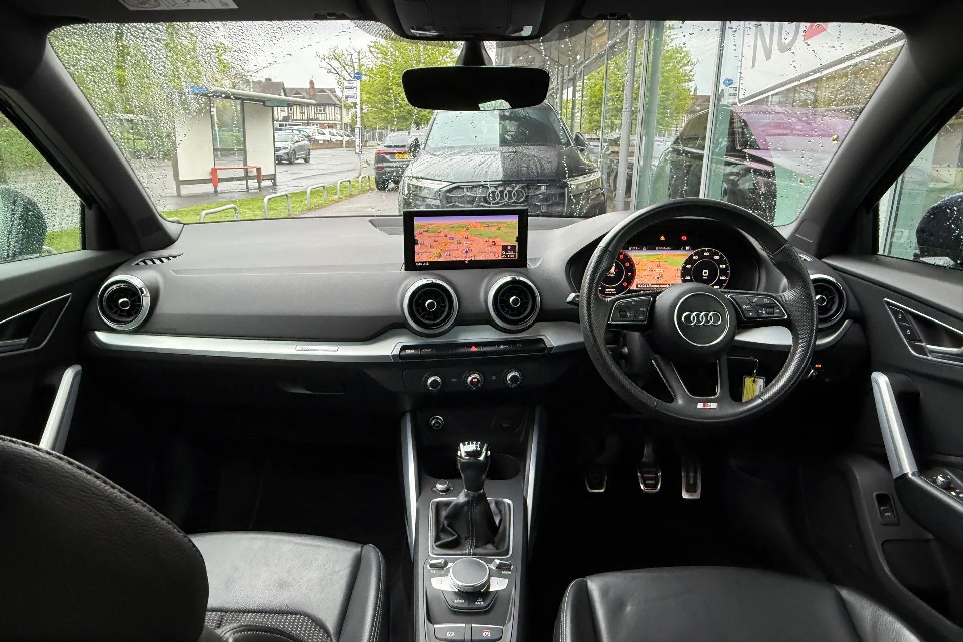 Audi Q2 thumbnail image number 3