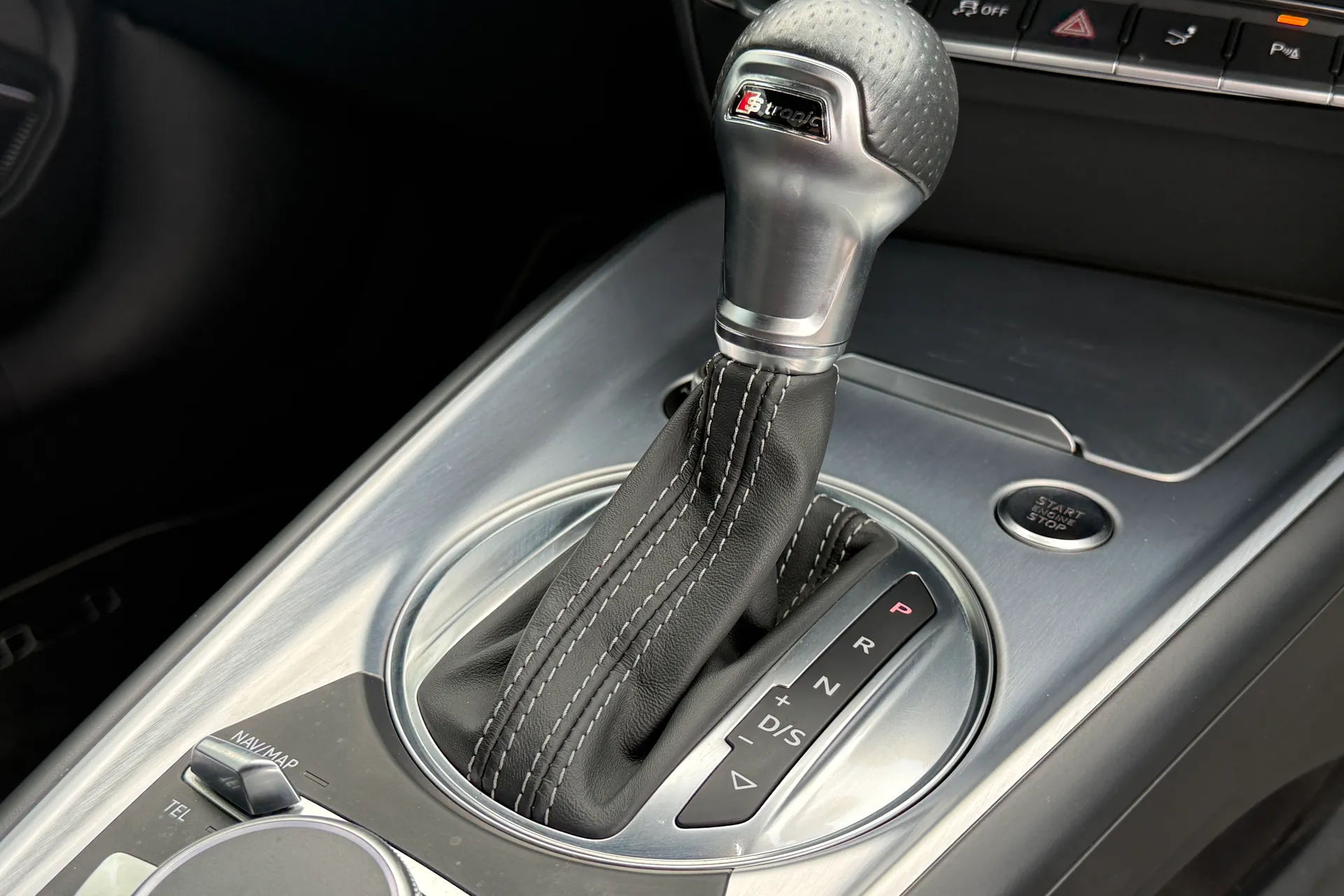 Audi TT thumbnail image number 22