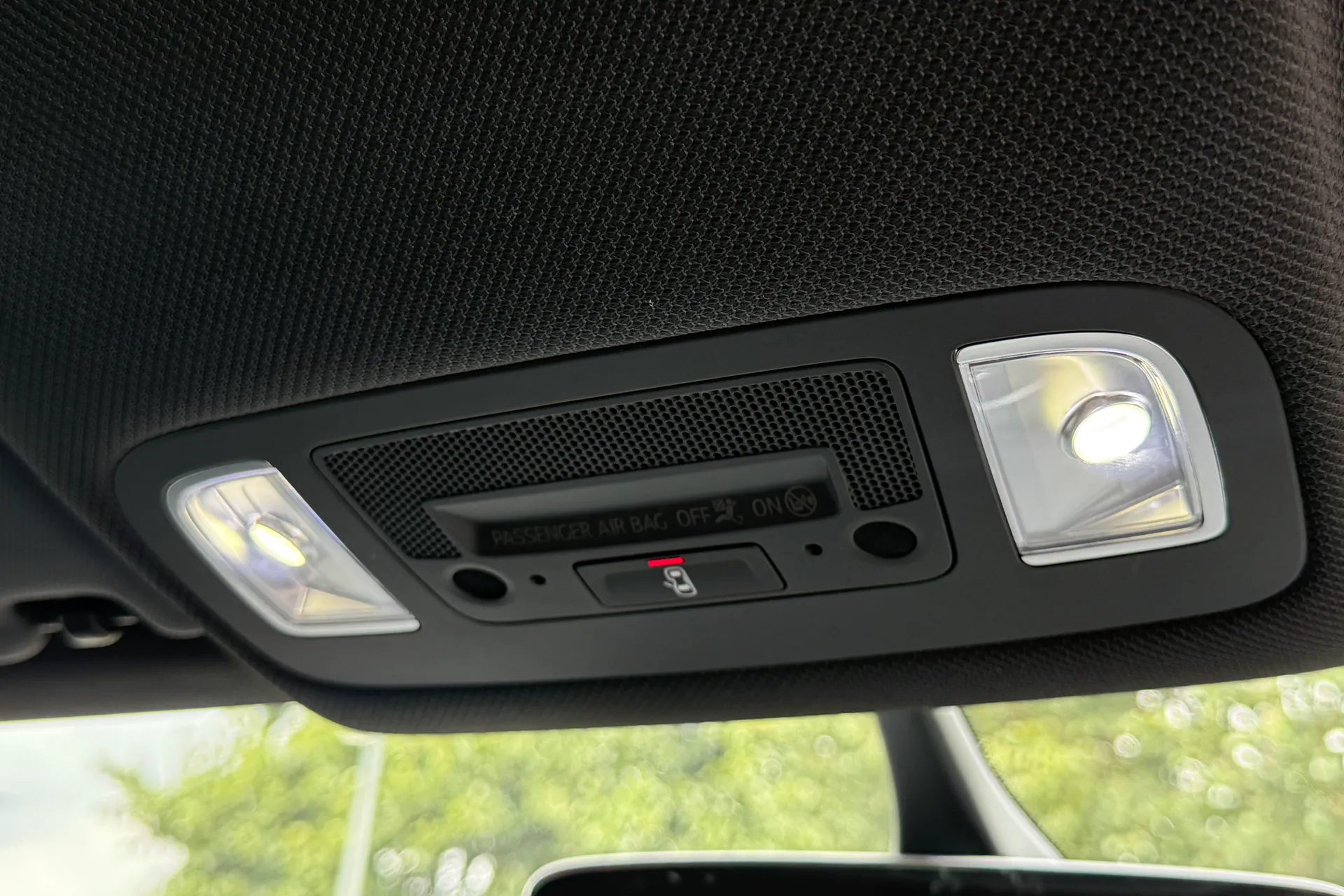 Audi TT thumbnail image number 42