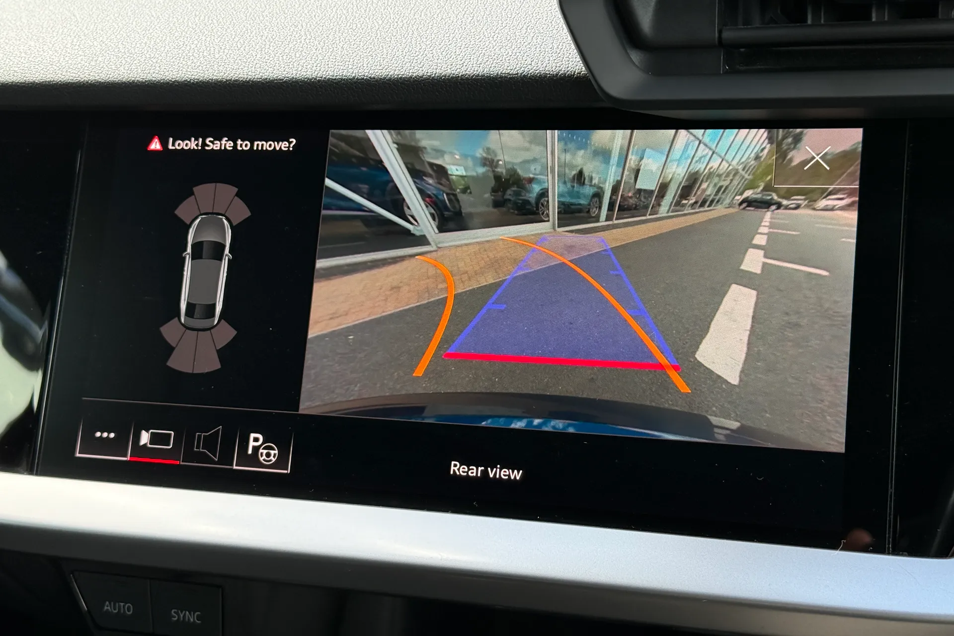 Audi A3 thumbnail image number 4