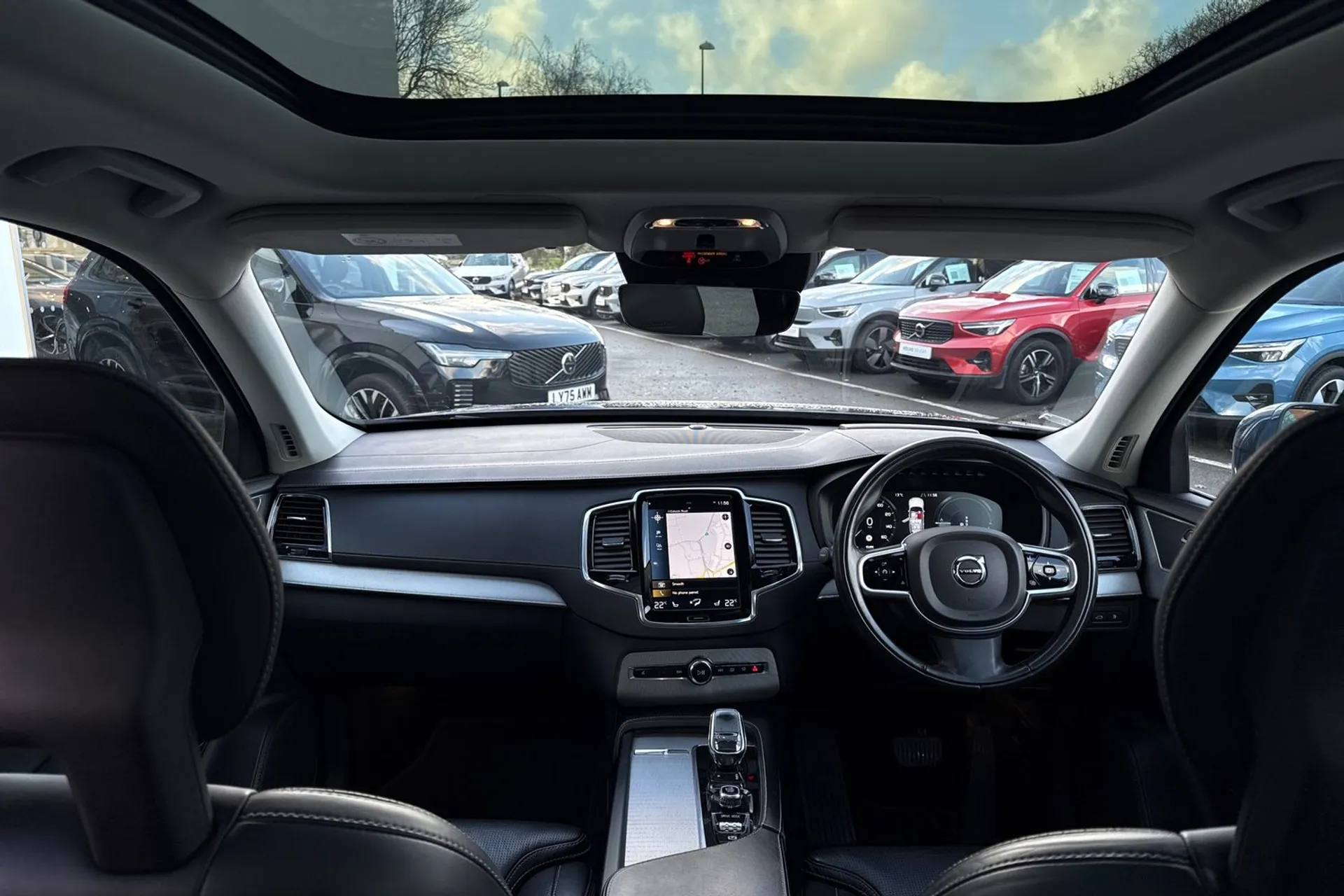 Volvo XC90 thumbnail image number 3