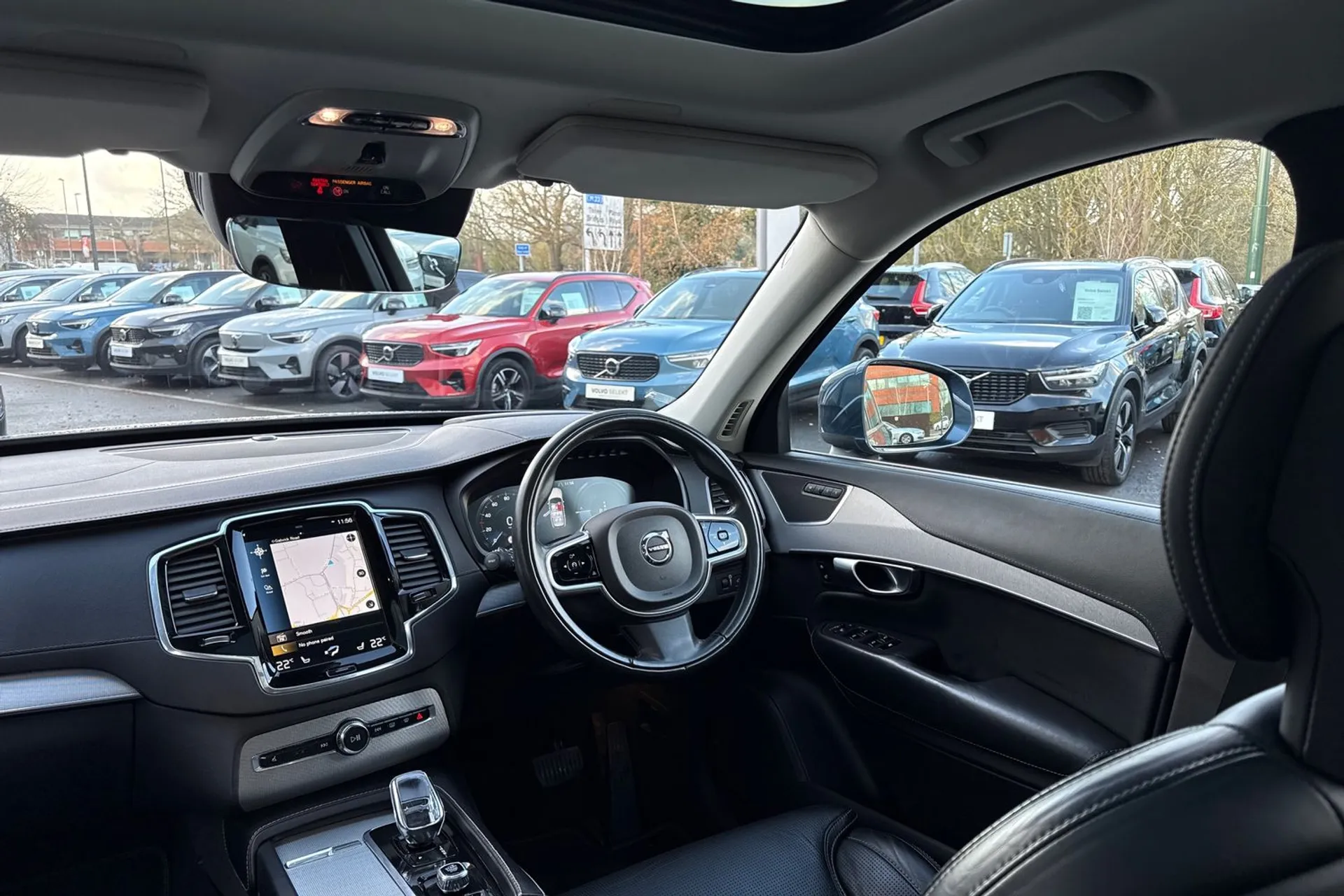 Volvo XC90 thumbnail image number 35