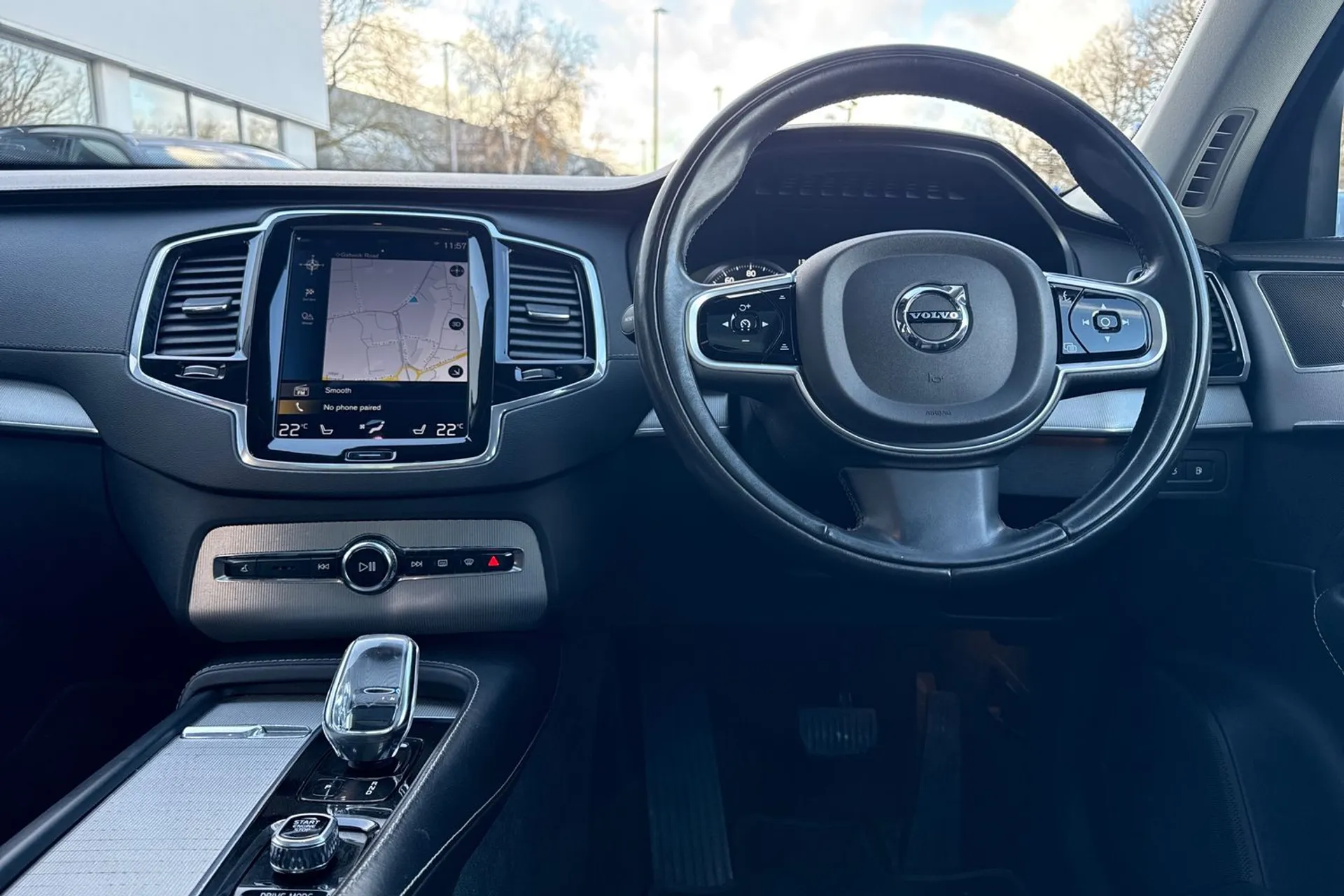 Volvo XC90 thumbnail image number 36