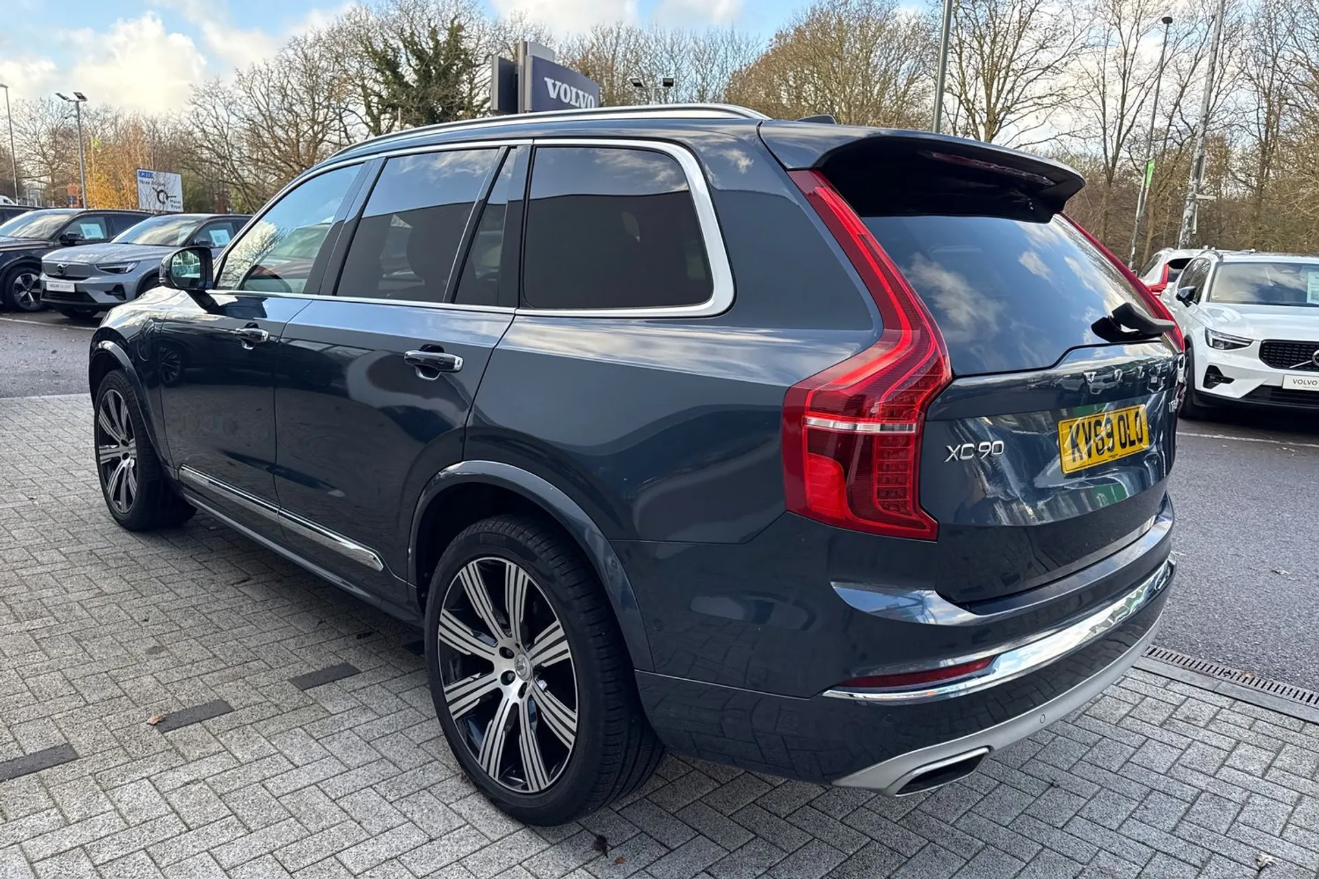 Volvo XC90 thumbnail image number 12