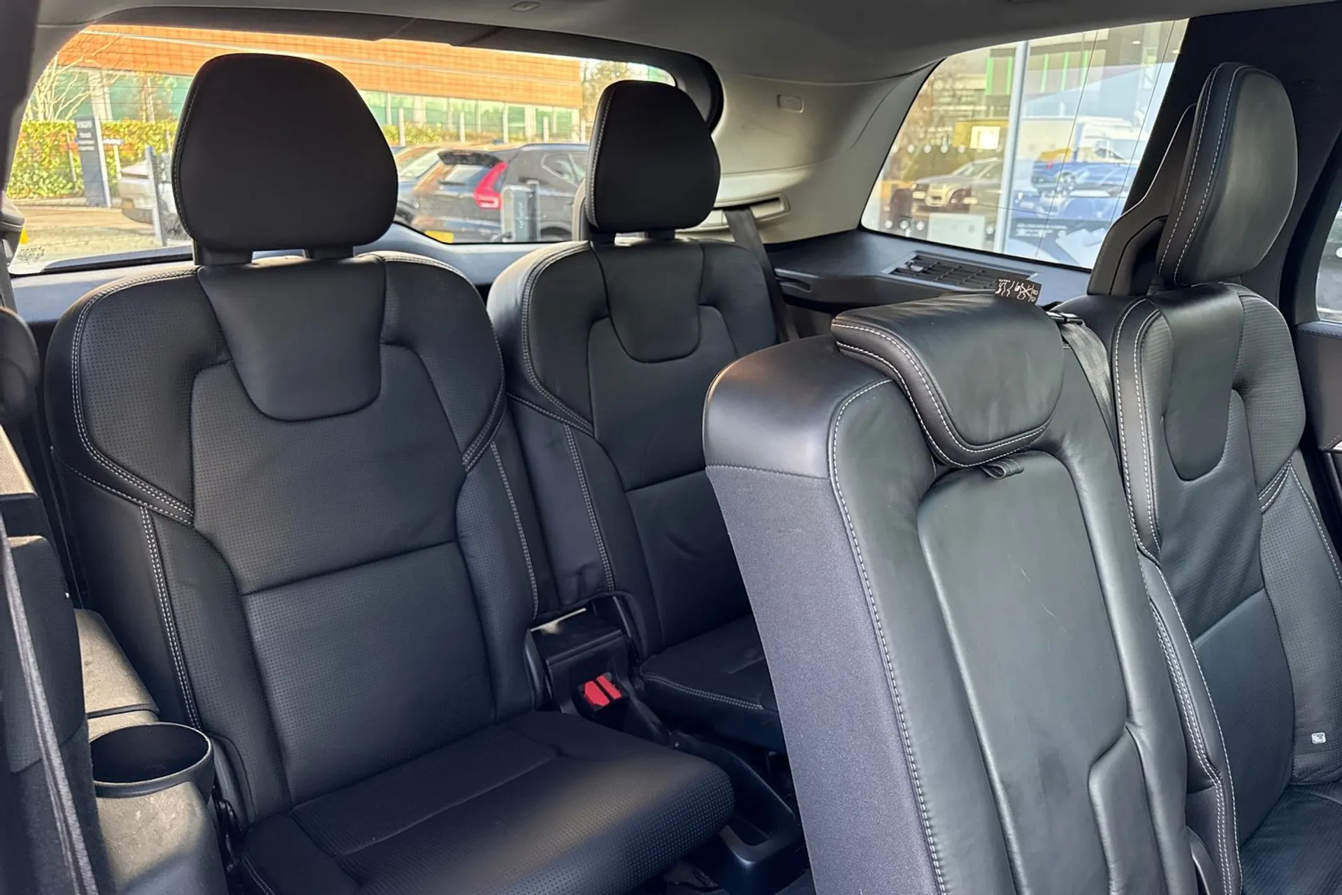 Volvo XC90 thumbnail image number 8