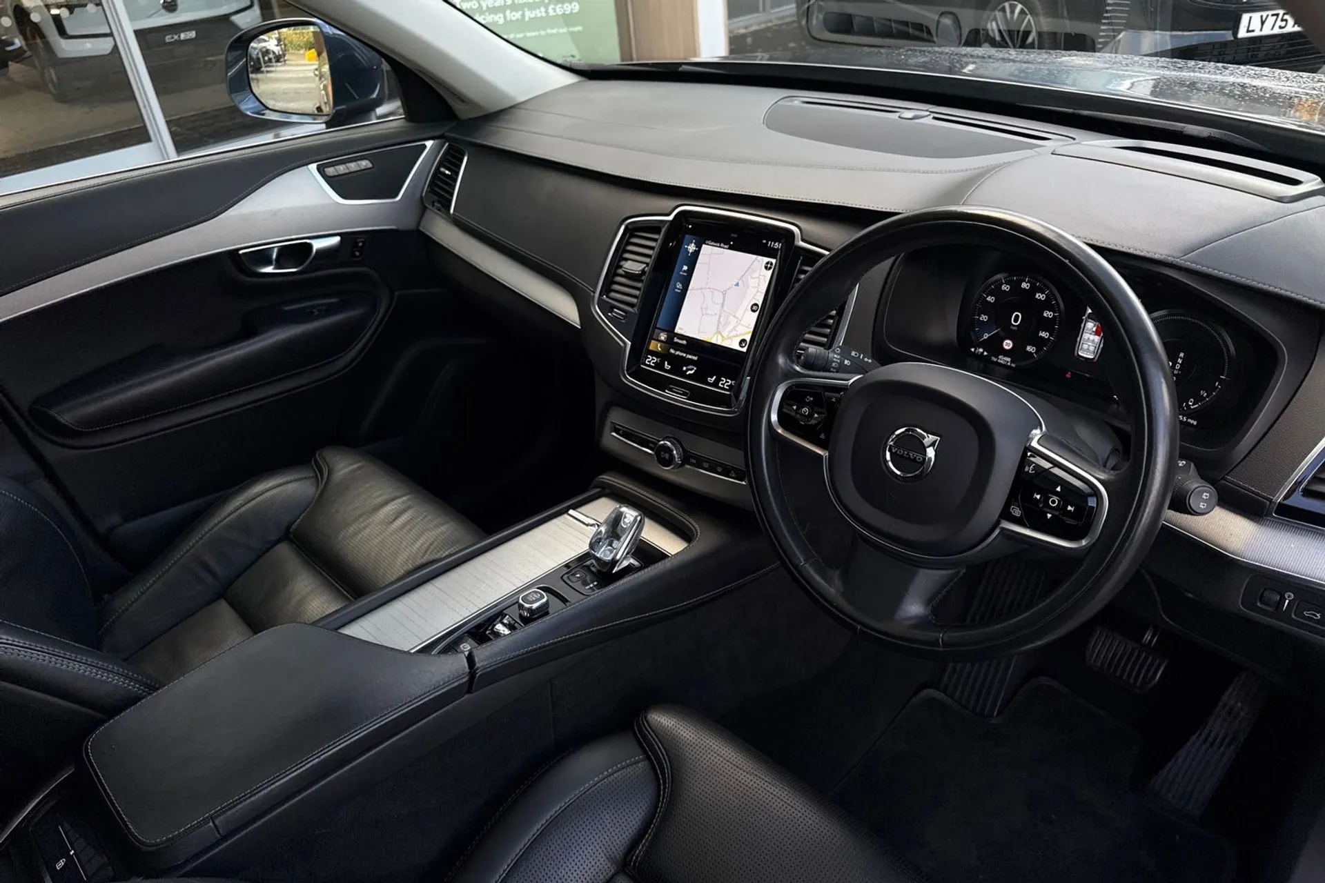 Volvo XC90 thumbnail image number 6