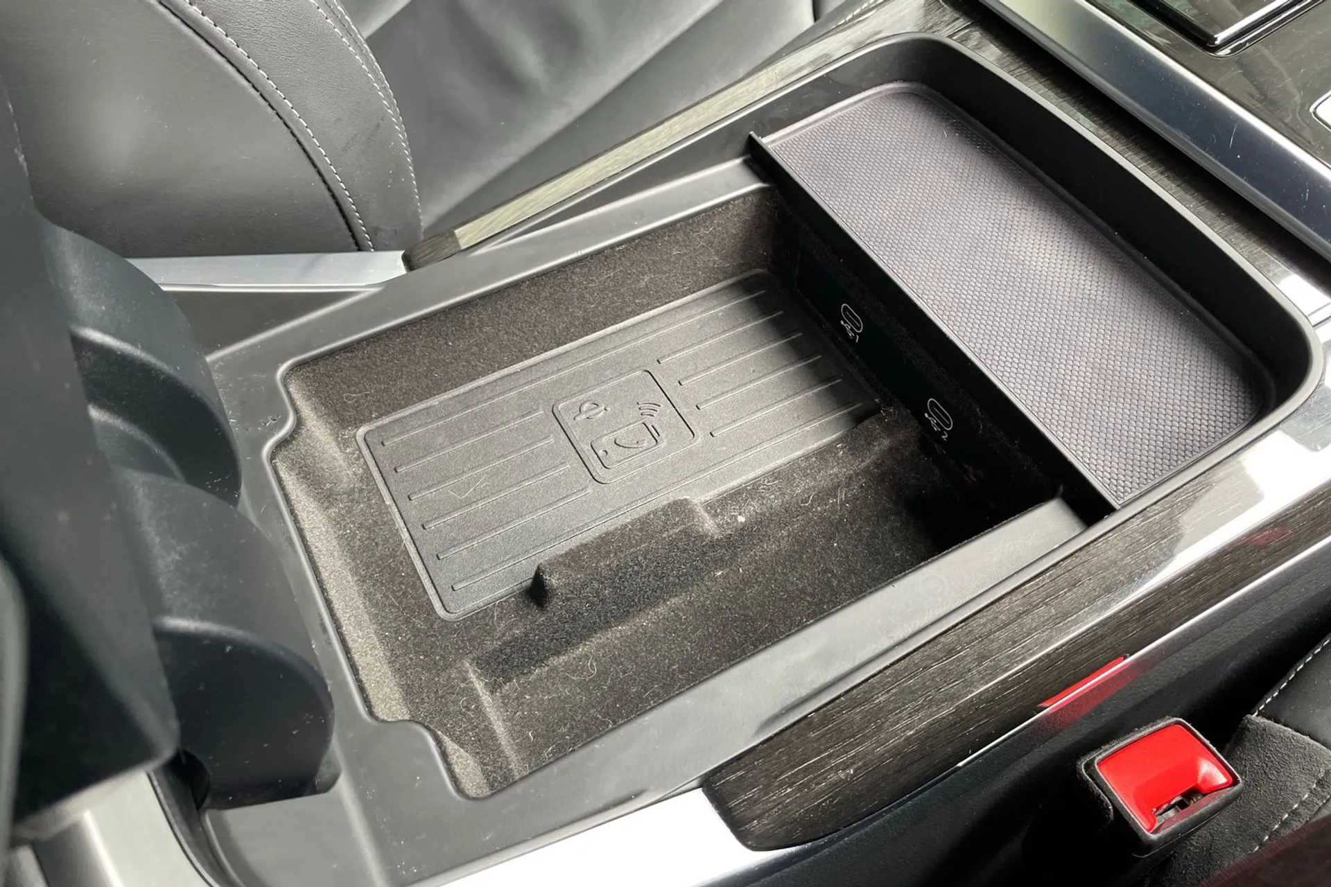Audi Q7 thumbnail image number 43