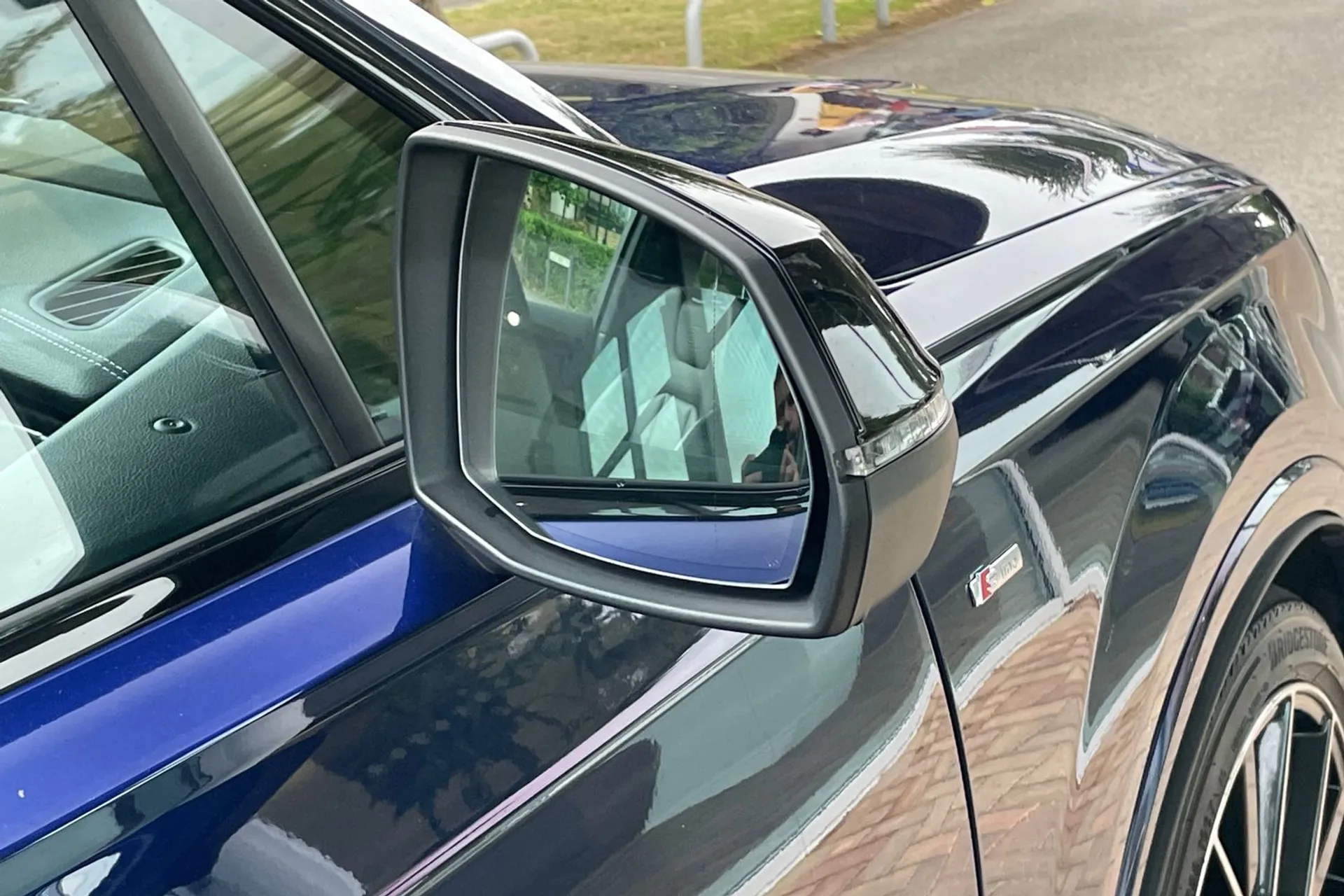 Audi Q7 thumbnail image number 47