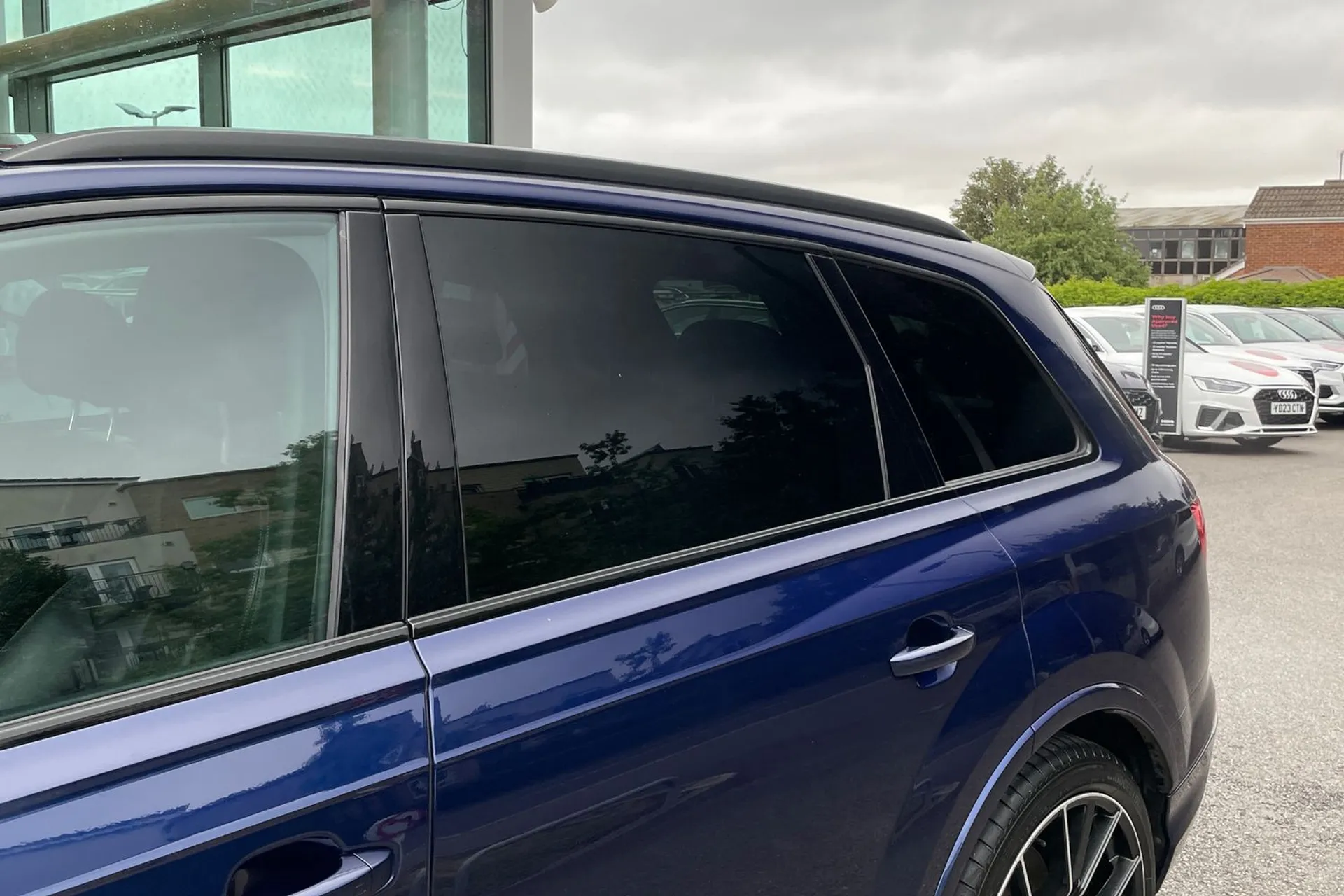 Audi Q7 thumbnail image number 12