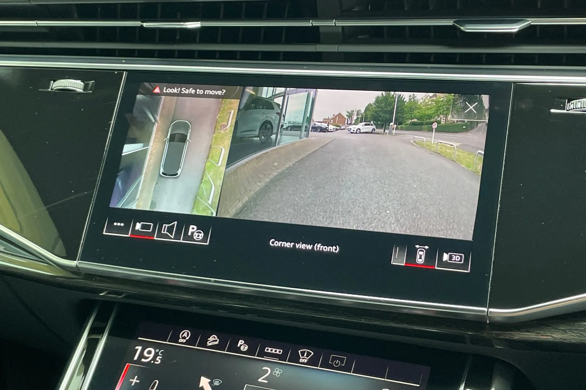 Audi Q7 thumbnail image number 4