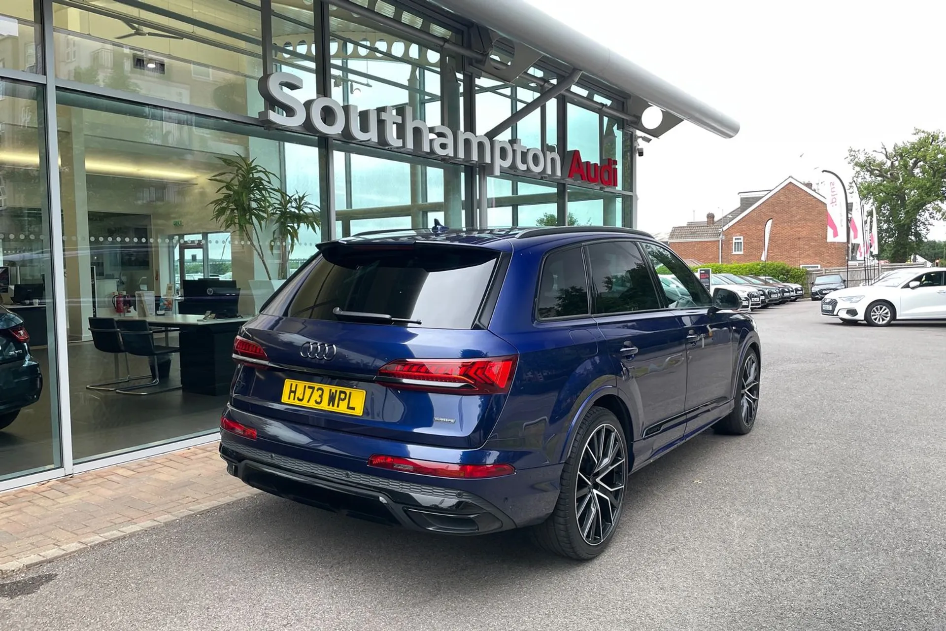 Audi Q7 thumbnail image number 5