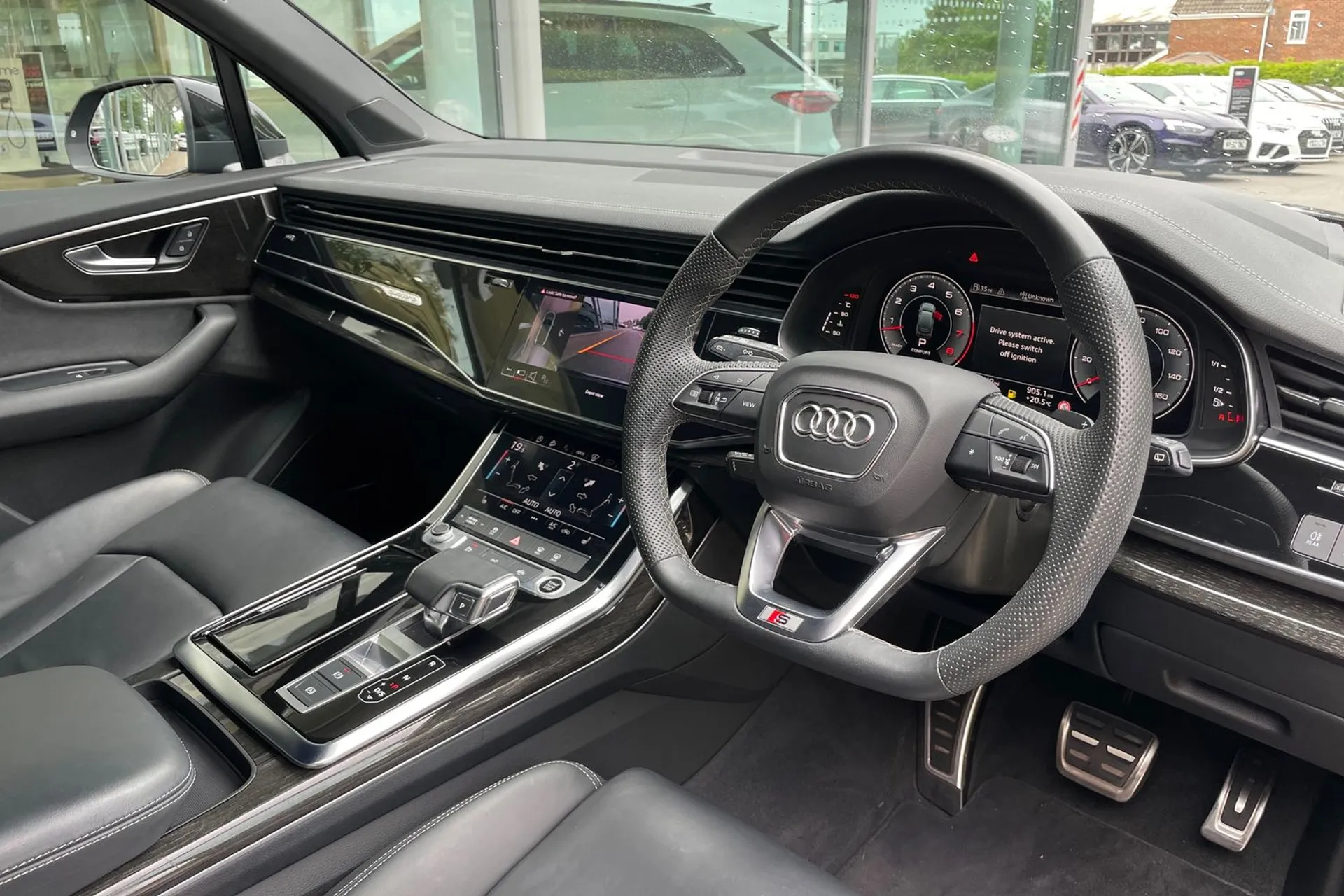 Audi Q7 thumbnail image number 25