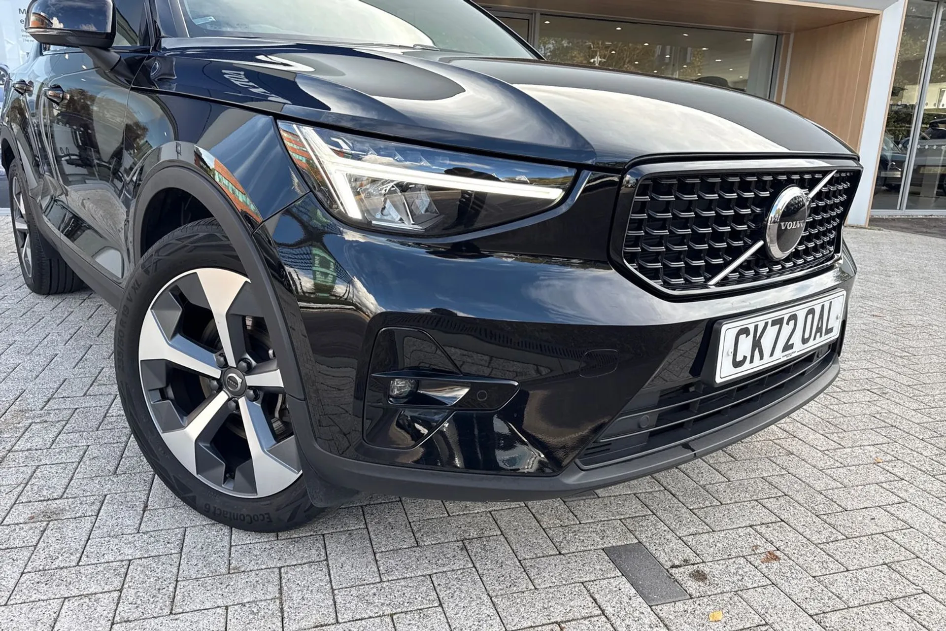 Volvo XC40 thumbnail image number 6
