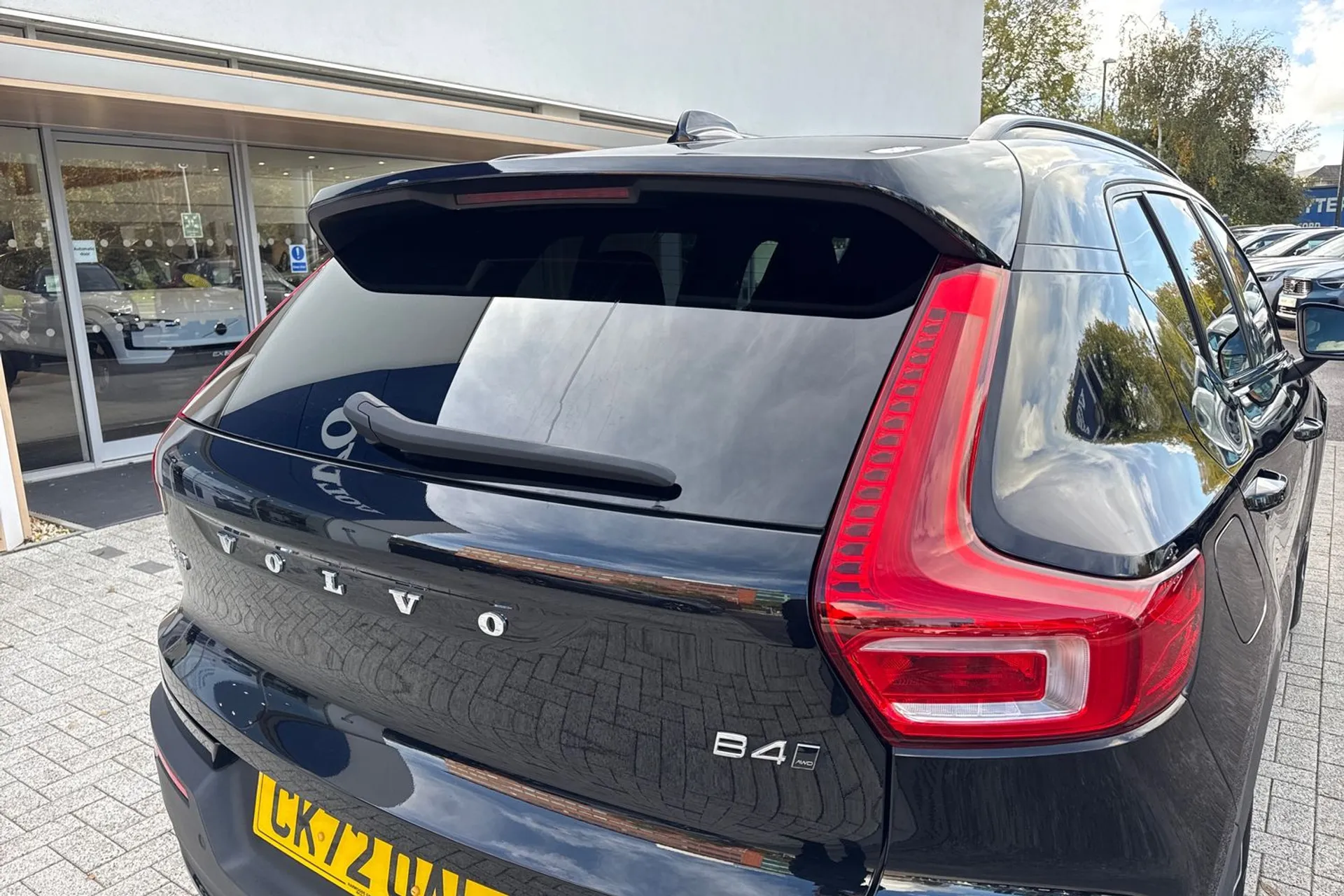 Volvo XC40 thumbnail image number 15