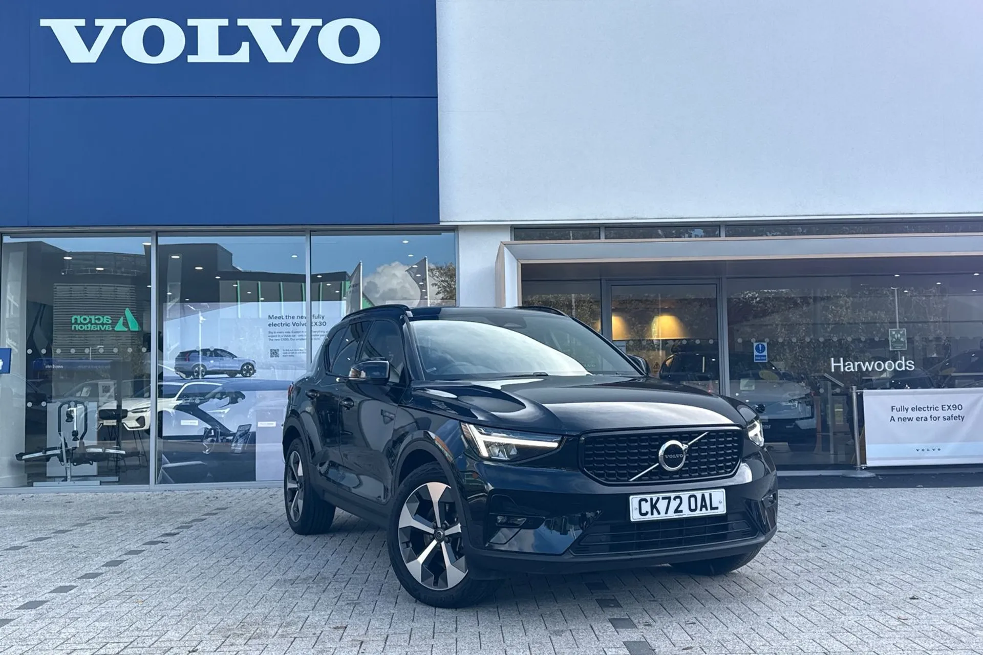 Volvo XC40 focused image