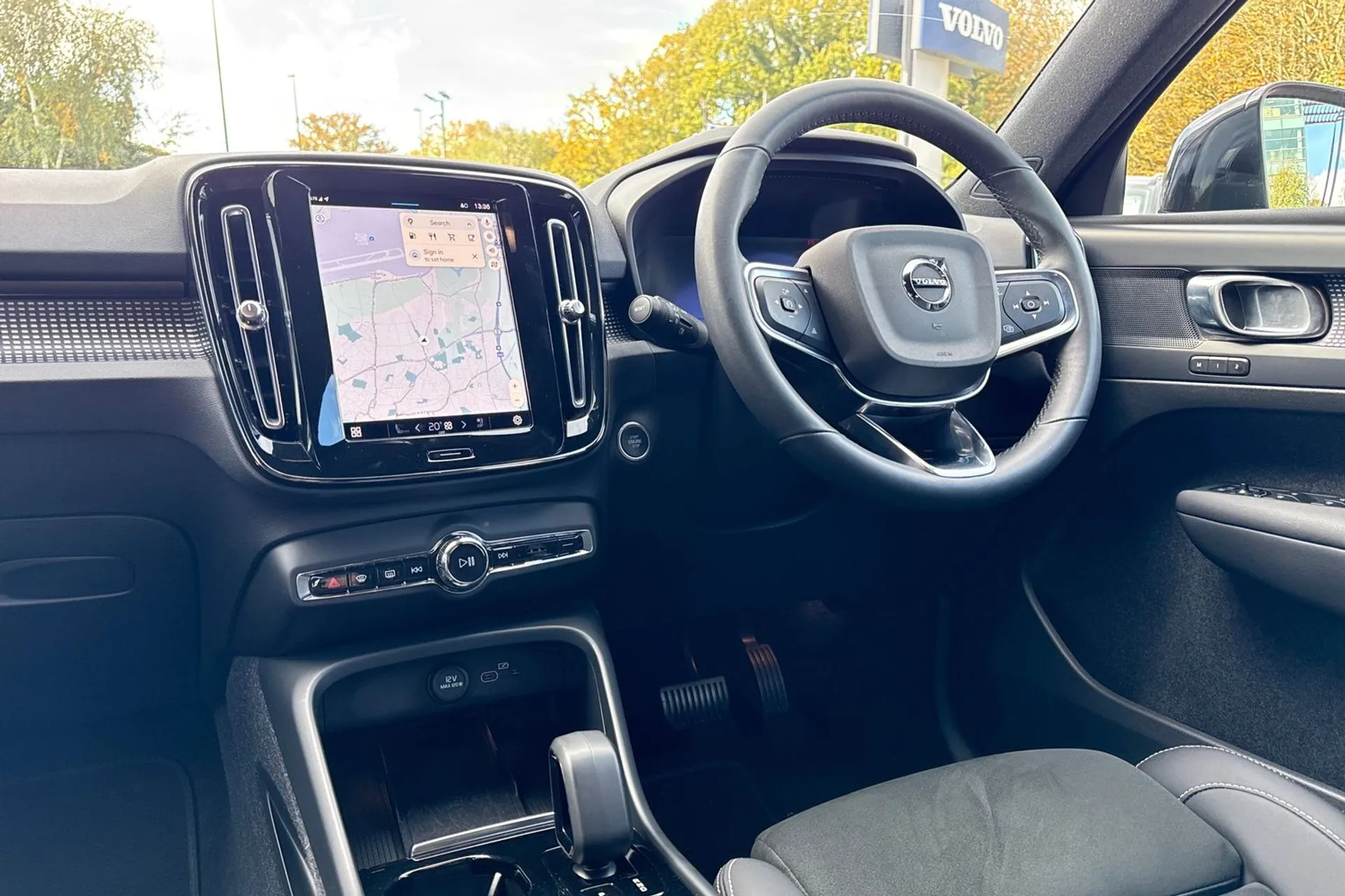 Volvo XC40 thumbnail image number 34