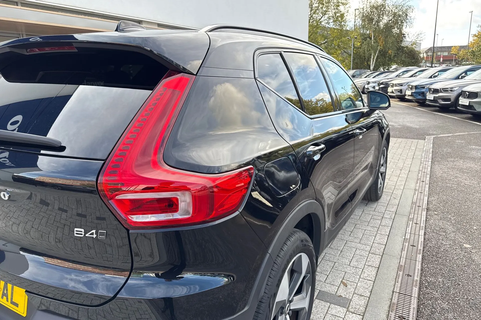 Volvo XC40 thumbnail image number 14